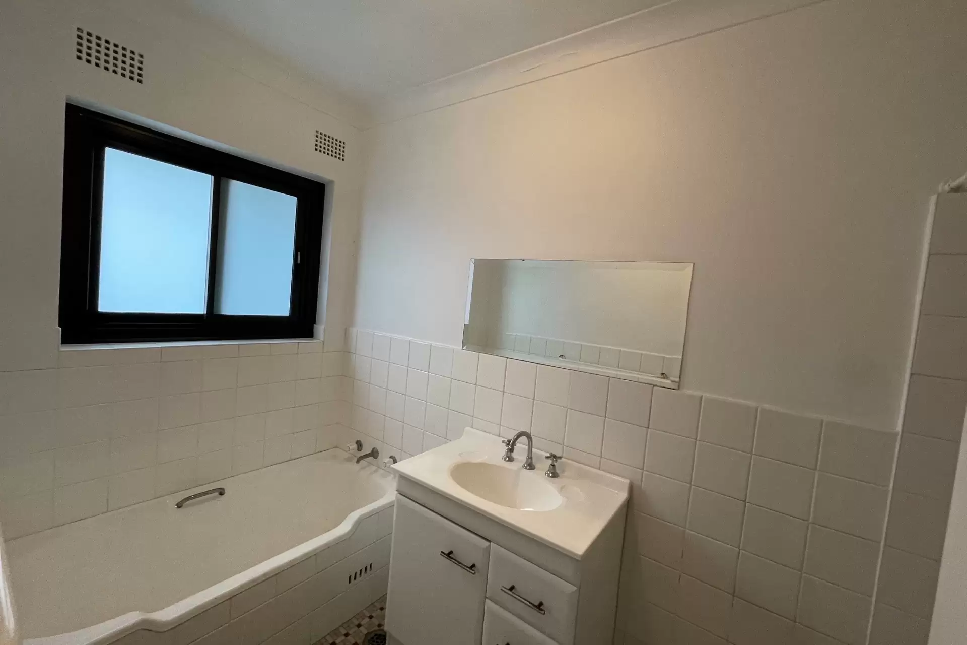 26/1A Leeton Avenue, Coogee Leased by Richard Matthews Real Estate - image 6