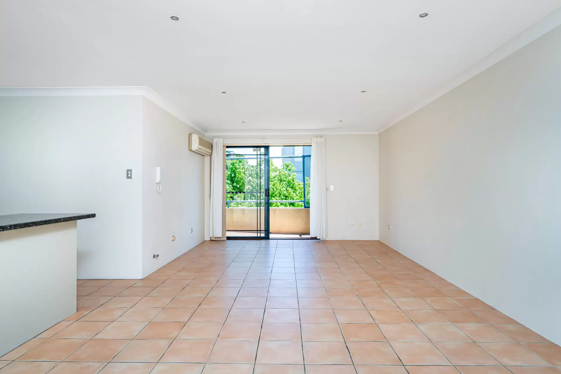 8/19 Grosvenor Street, Croydon Sold by Richard Matthews Real Estate - image 4
