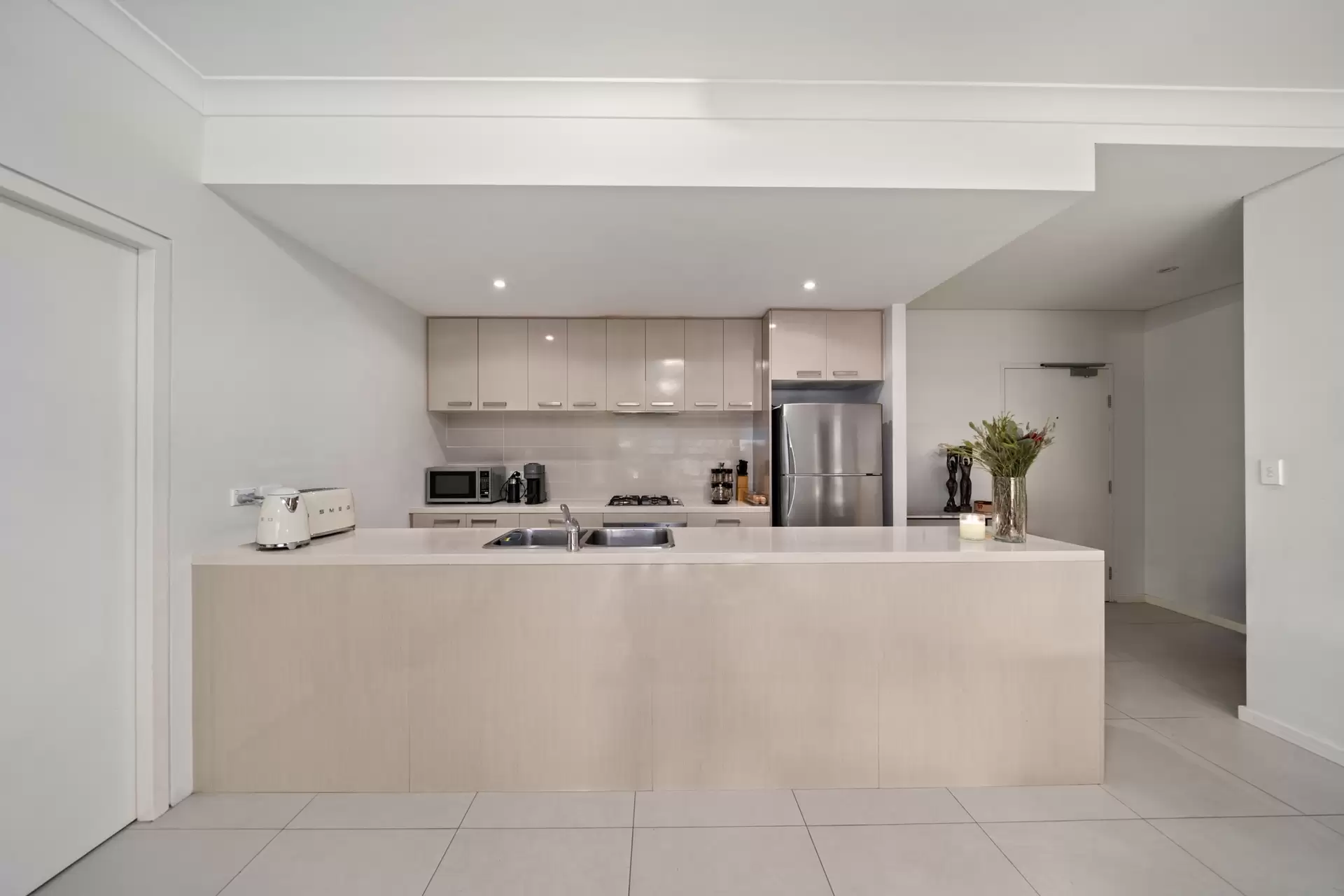 208/6-12 Courallie Avenue, Homebush West Sold by Richard Matthews Real Estate - image 2