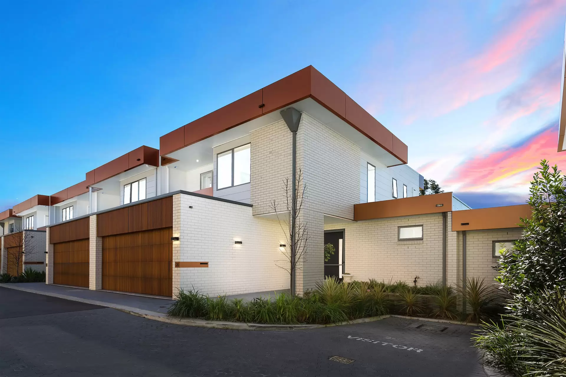 20 Fairway Circuit, Strathfield Leased by Richard Matthews Real Estate - image 6