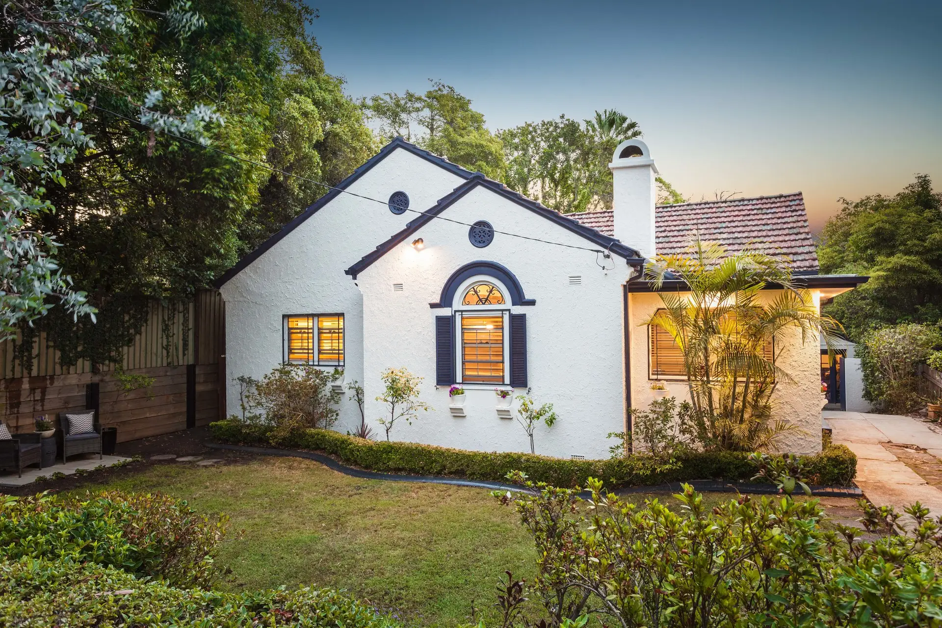 221B Burwood Road, Burwood Sold by Richard Matthews Real Estate - image 5