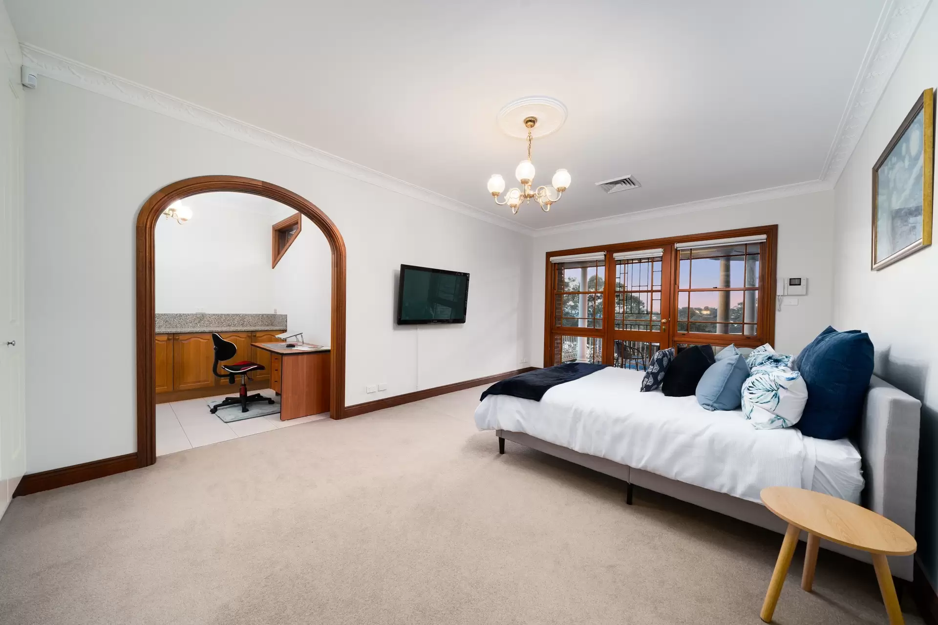 23 Kinsella Street, Illawong Sold by Richard Matthews Real Estate - image 11