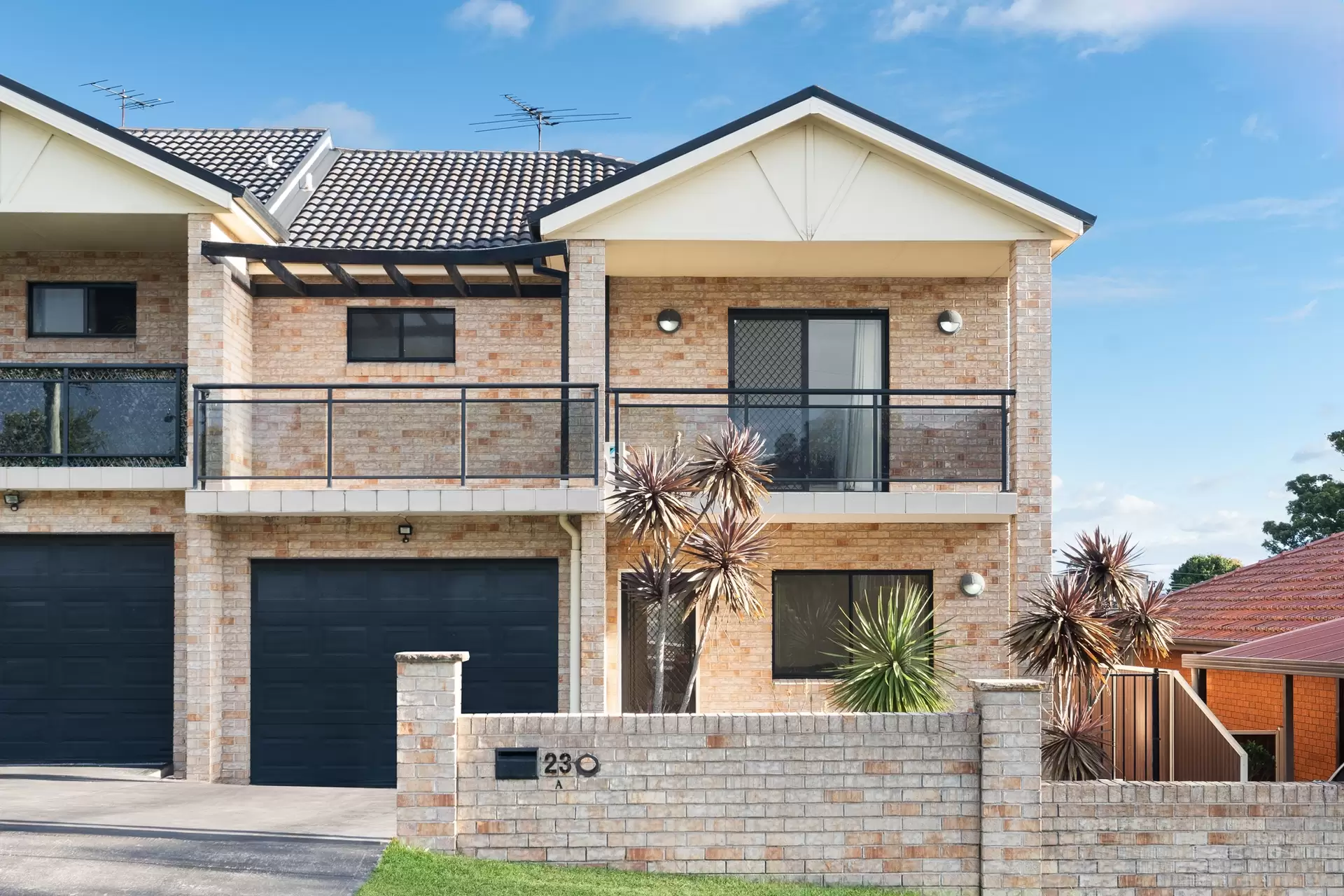 23A Kurrajong Avenue, Georges Hall Sold by Richard Matthews Real Estate - image 1
