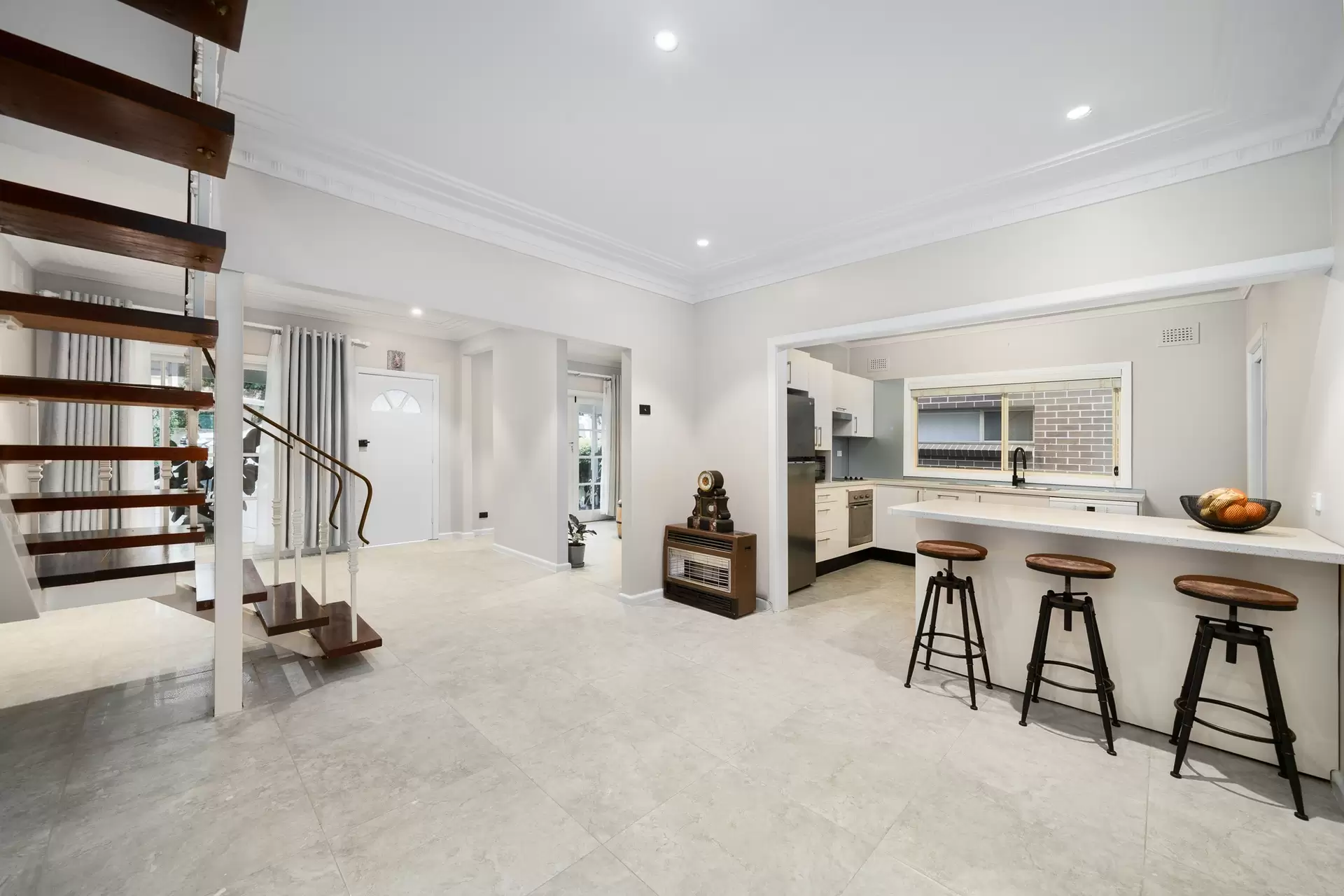 72 Ashby Avenue, Yagoona Sold by Richard Matthews Real Estate - image 4
