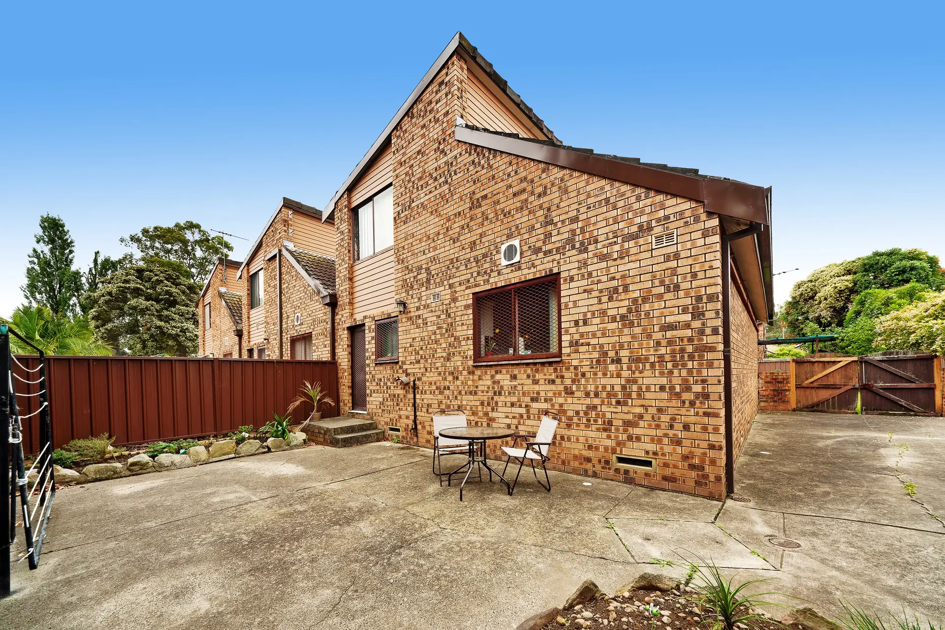 6/10-12  Hampden Road, Lakemba Sold by Richard Matthews Real Estate - image 4