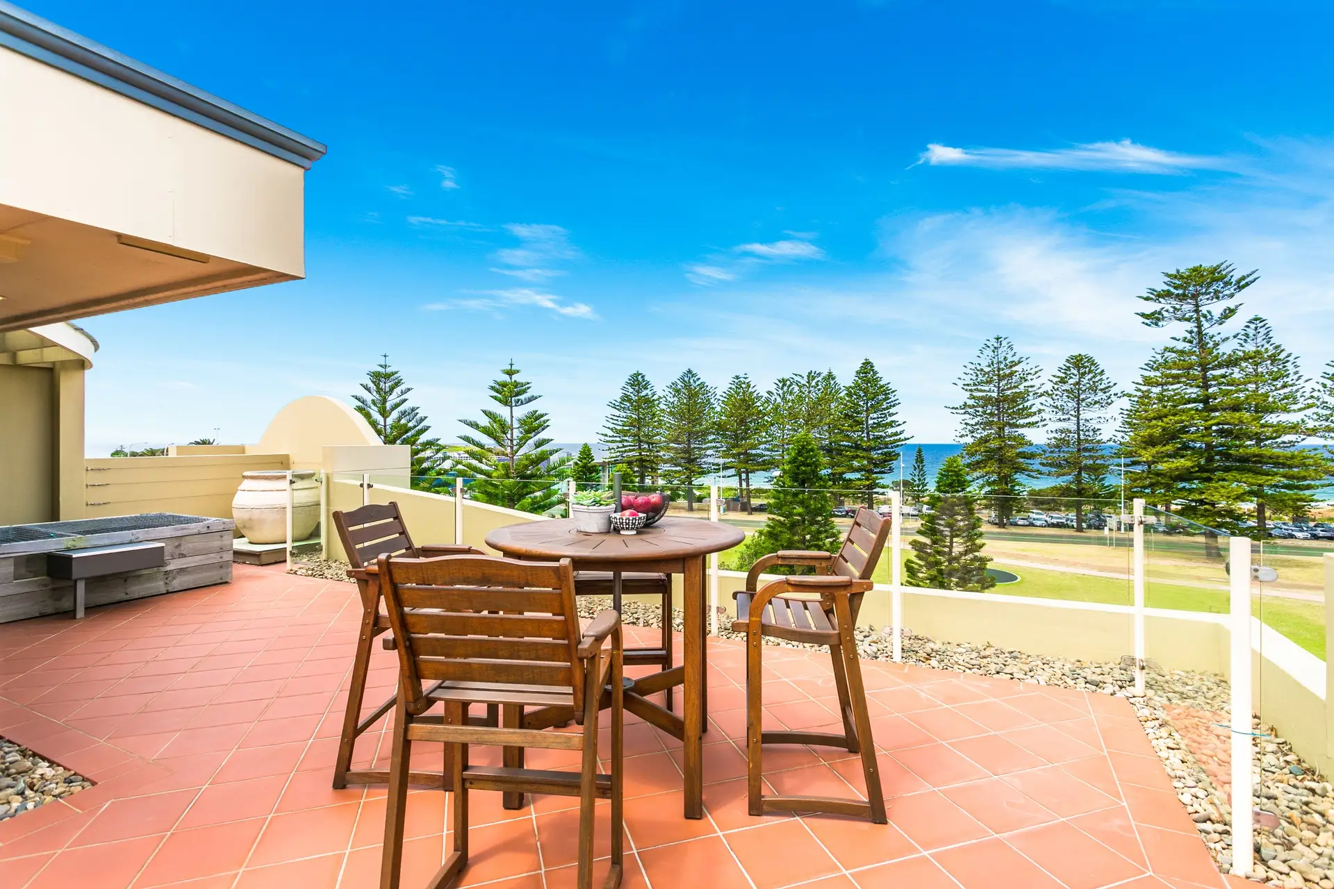 8/4-6 Hector Street, Wollongong Sold by Richard Matthews Real Estate - image 4