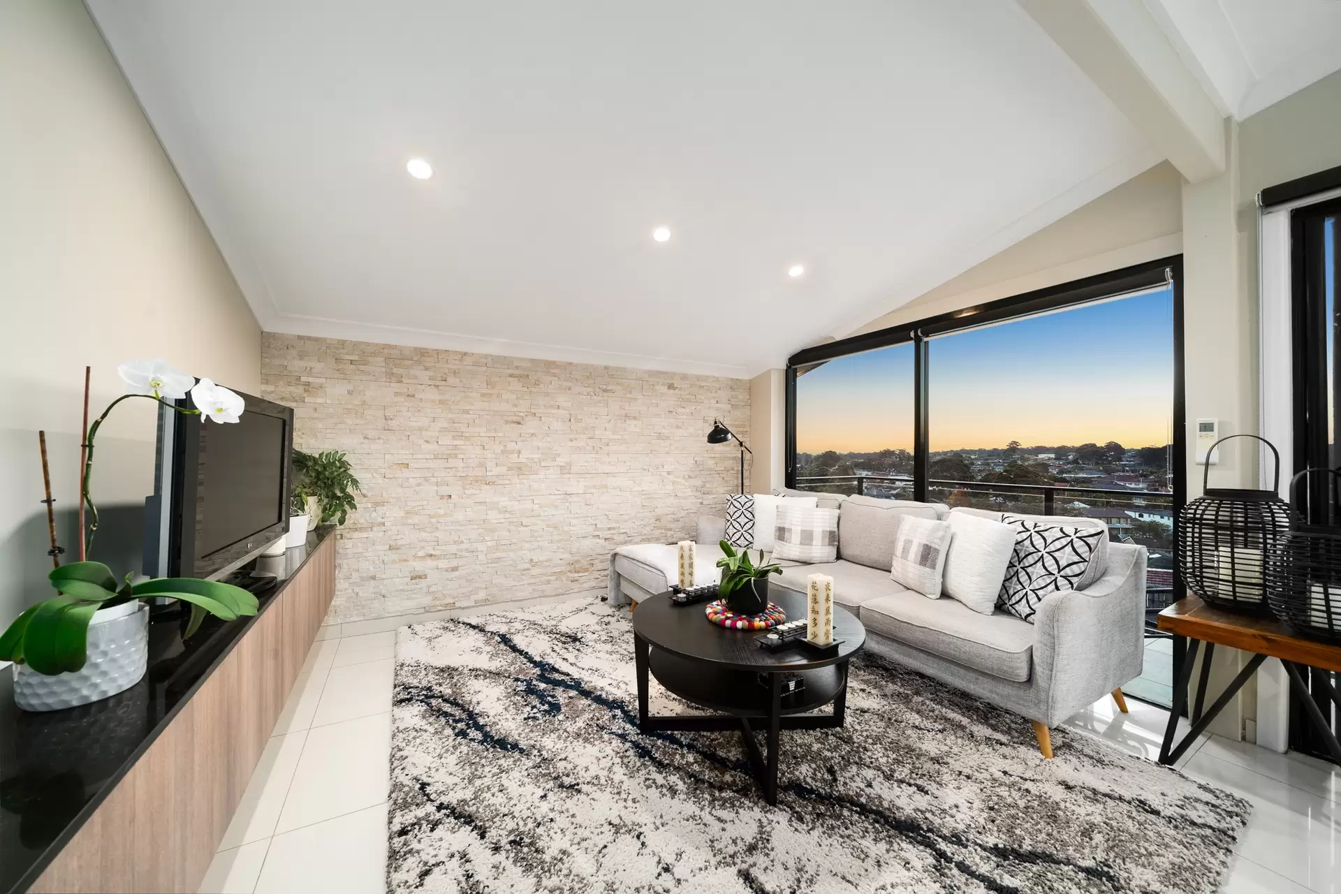 21 Jocarm Avenue, Condell Park Sold by Richard Matthews Real Estate - image 3