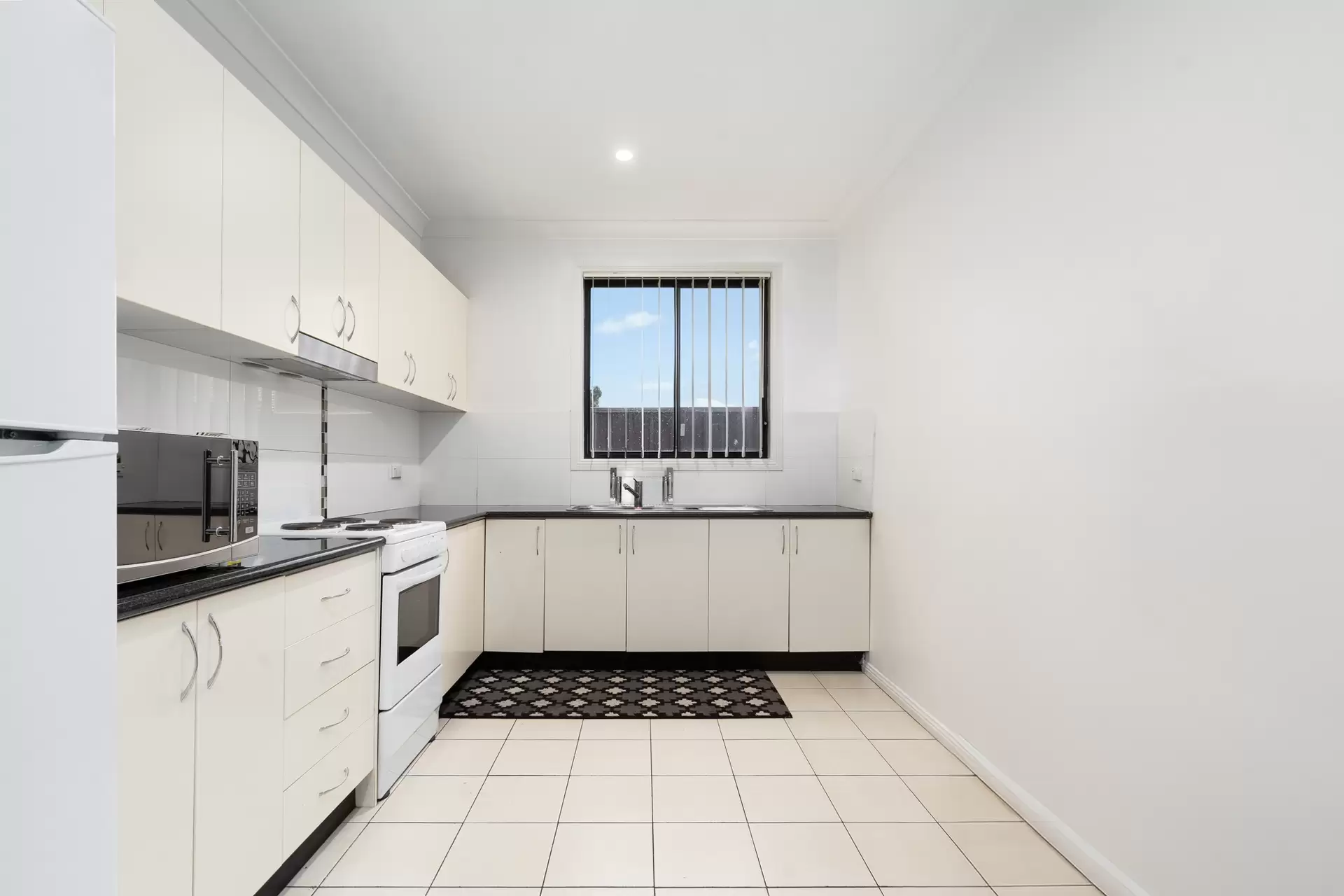 11 Polding Street, Fairfield Sold by Richard Matthews Real Estate - image 4