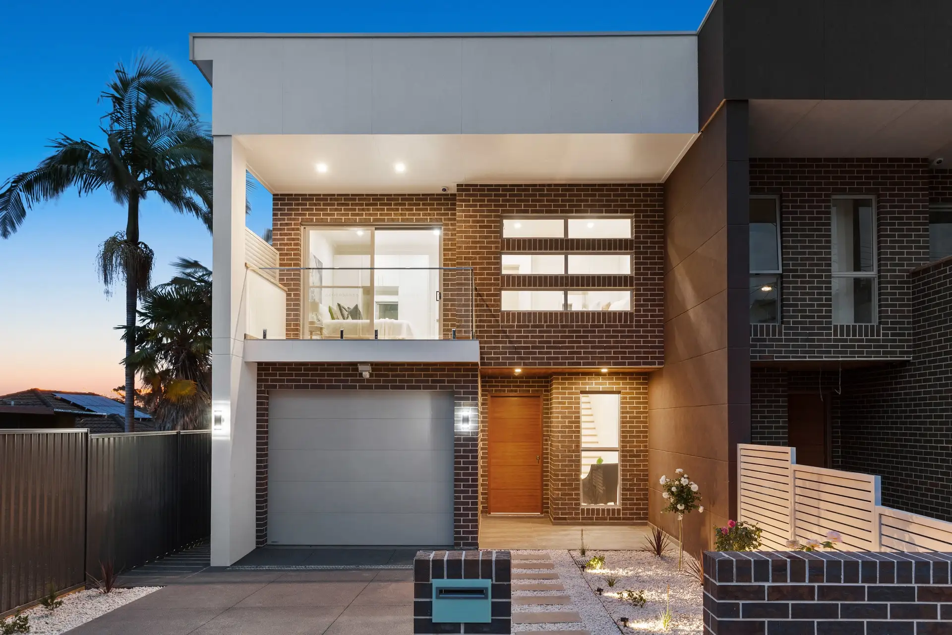 7 Cumberland Avenue, Georges Hall Sold by Richard Matthews Real Estate - image 3