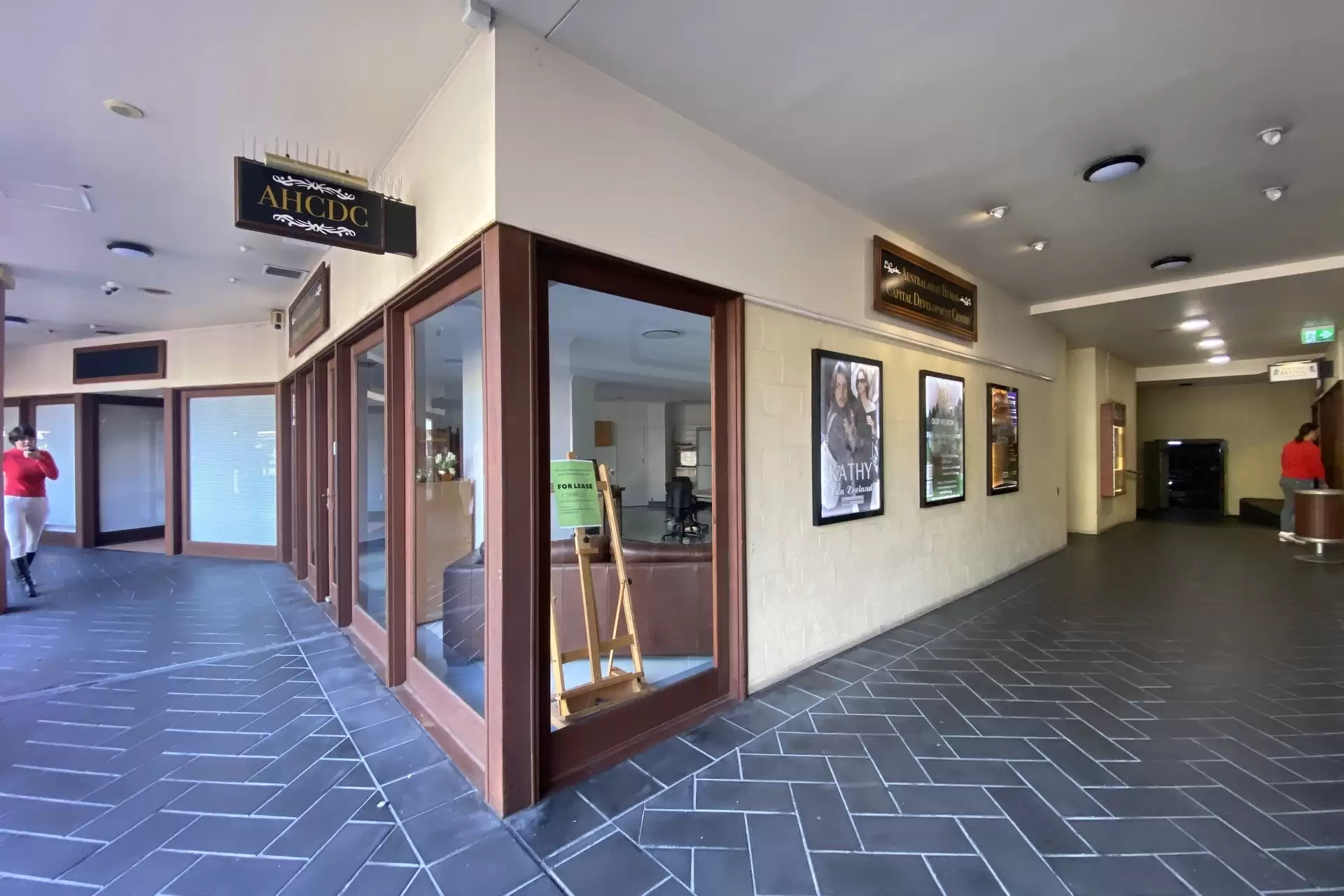 1/23 Norton Street, Leichhardt Leased by Richard Matthews Real Estate - image 3