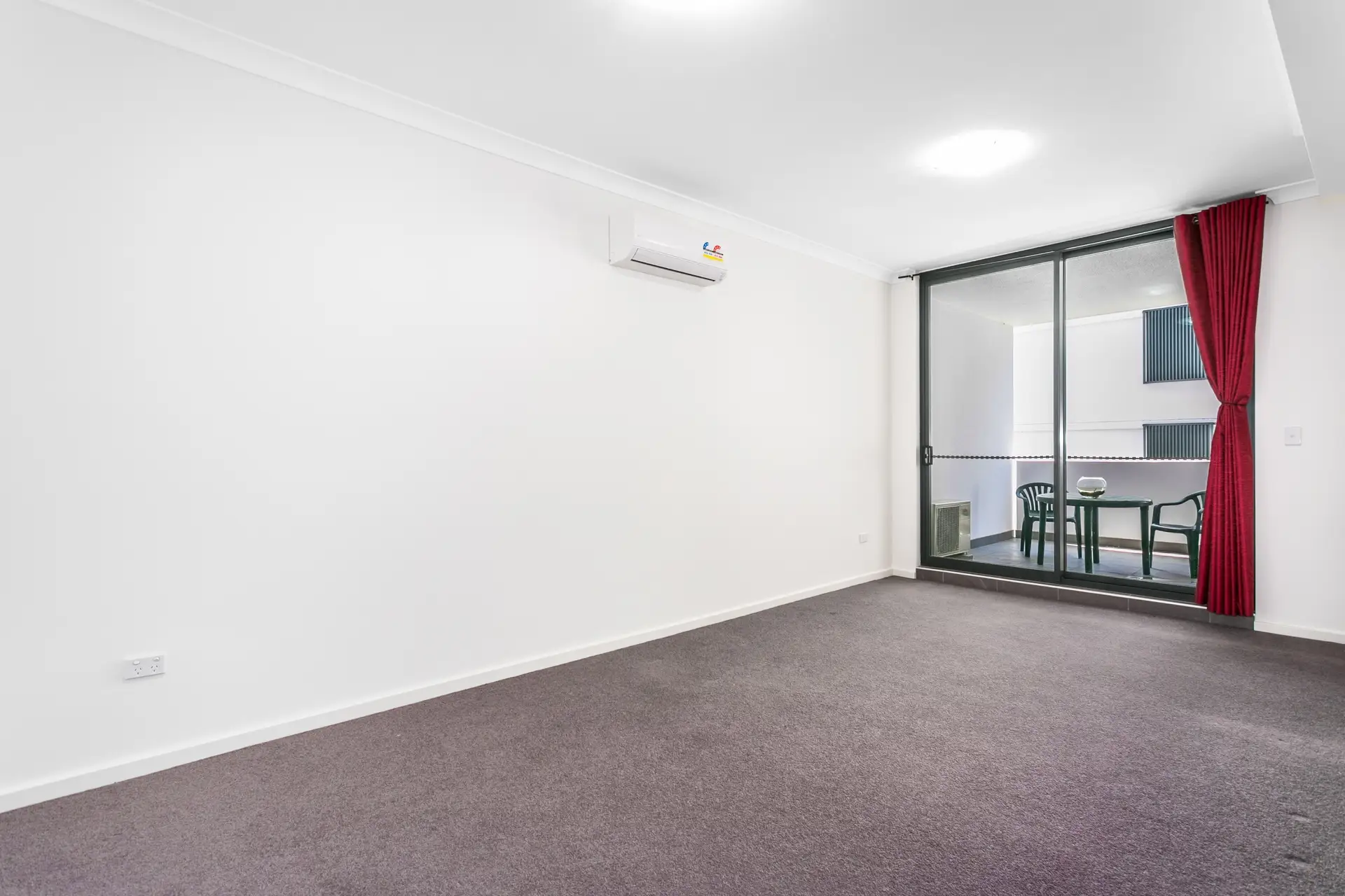 24/6-8 George Street, Warwick Farm Sold by Richard Matthews Real Estate - image 1