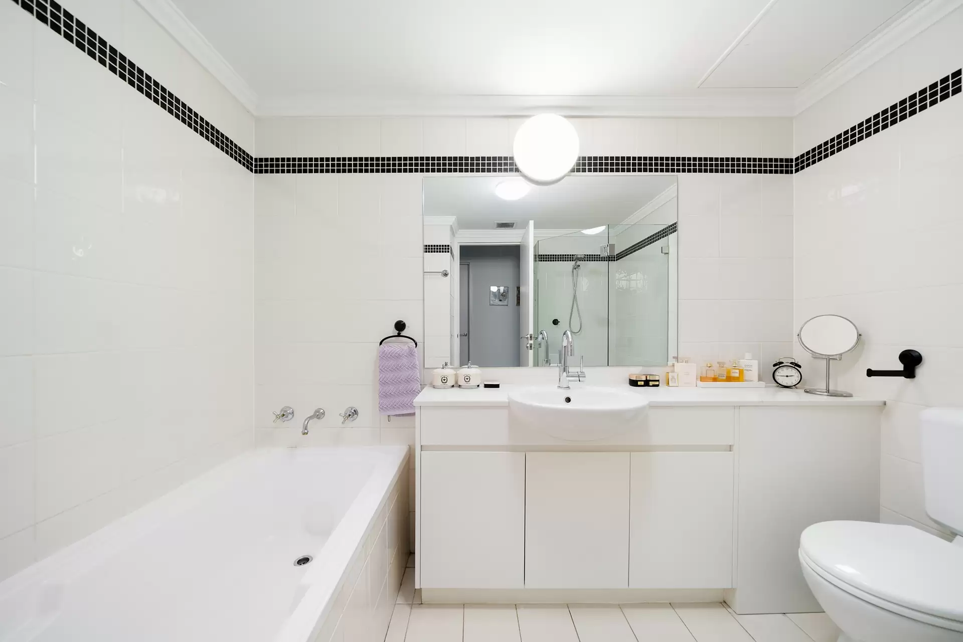 305/8 Wentworth Drive, Liberty Grove Sold by Richard Matthews Real Estate - image 7