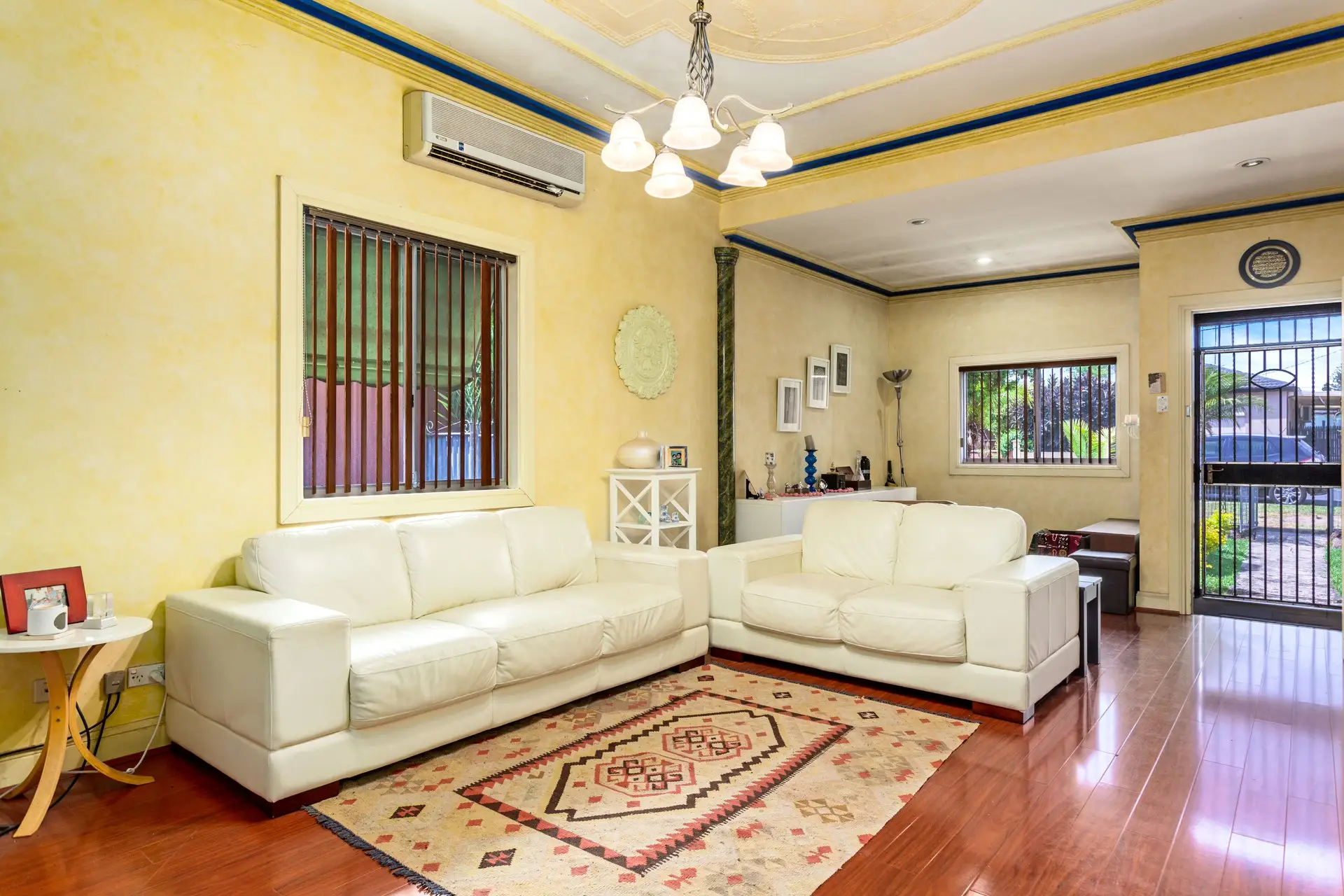 9 Como Road, Greenacre Sold by Richard Matthews Real Estate - image 1