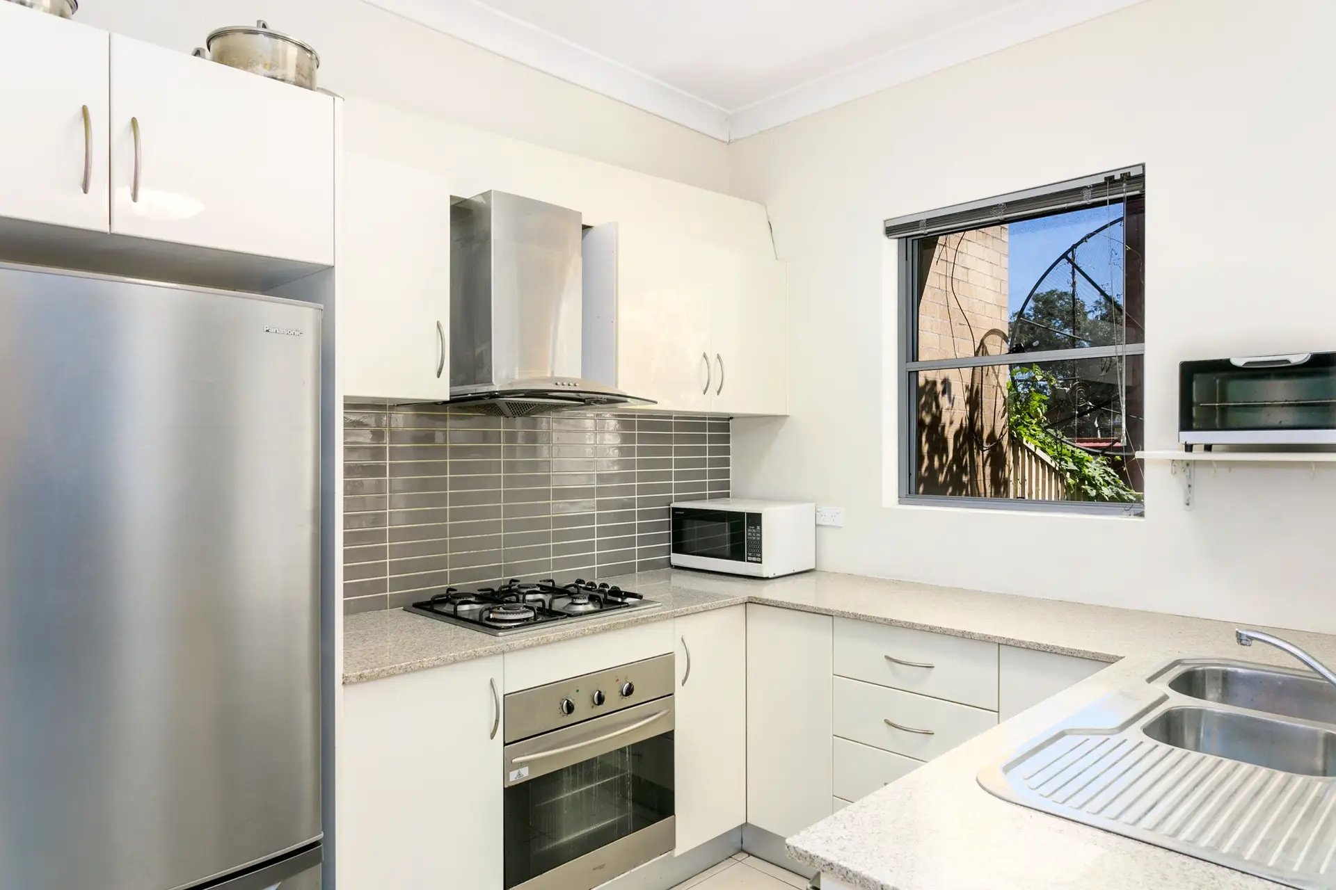 5/38 Fourth Avenue, Campsie Sold by Richard Matthews Real Estate - image 3