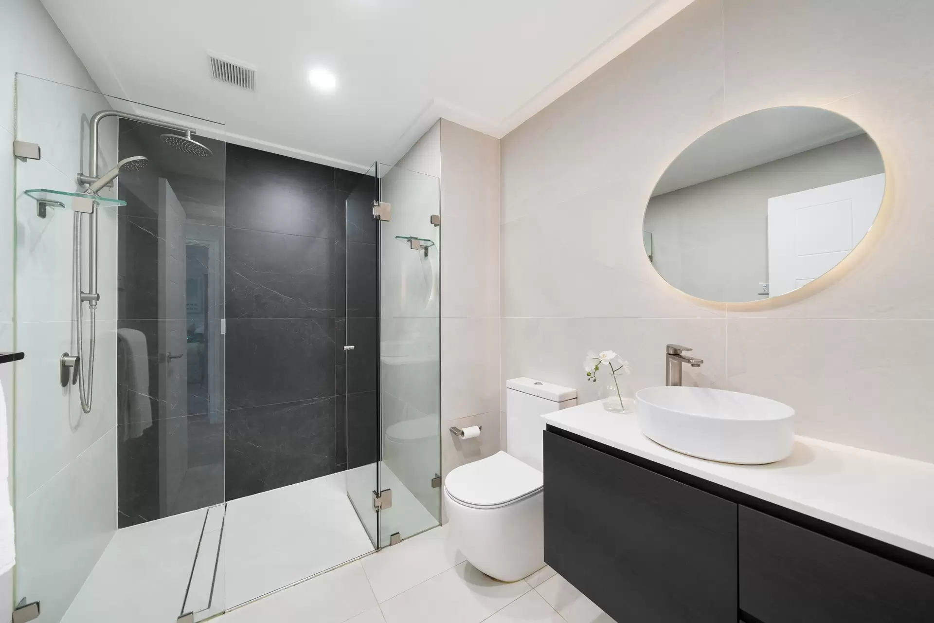 12/26 Admiralty Drive, Breakfast Point Sold by Richard Matthews Real Estate - image 11
