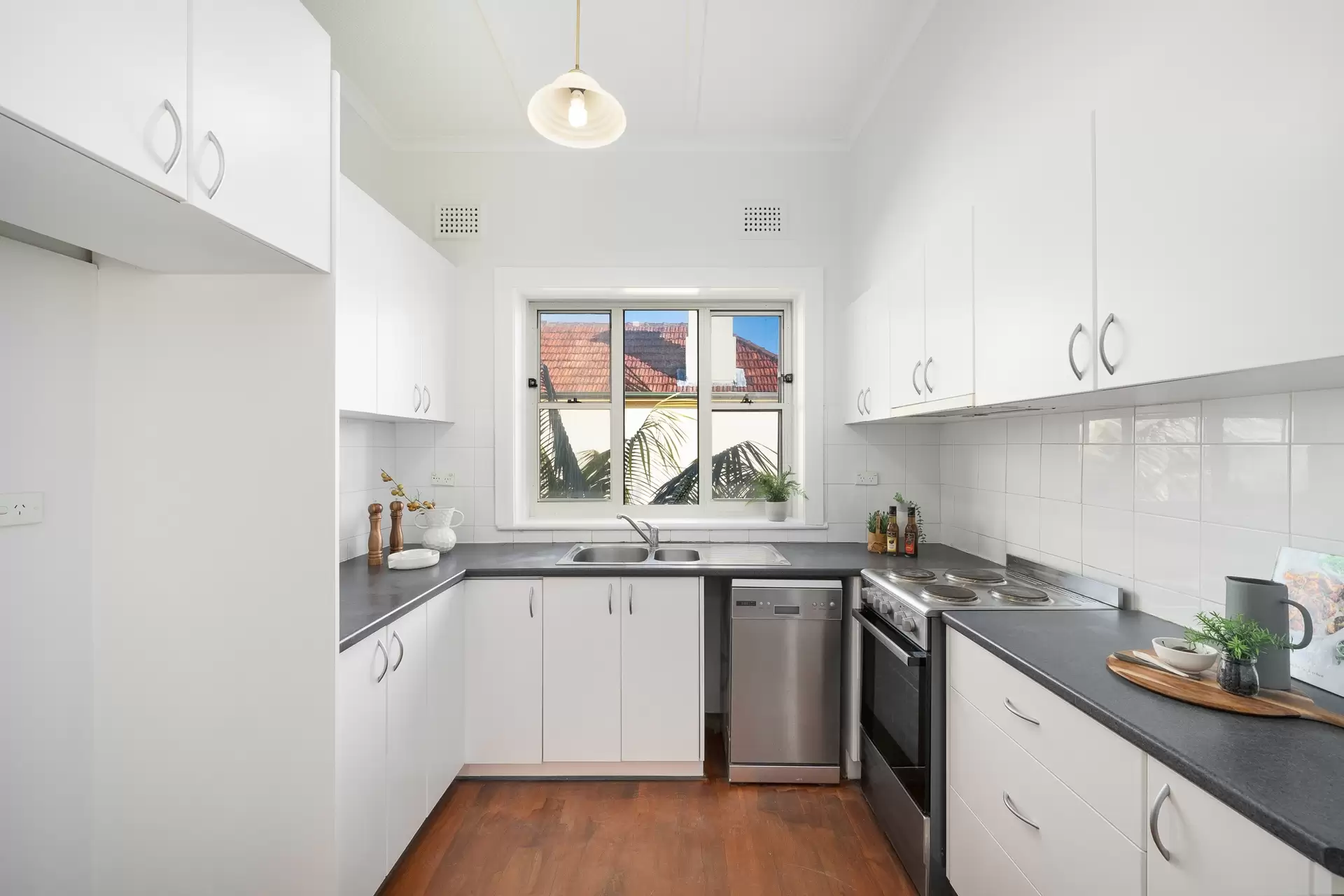 6/2 Croydon Avenue, Croydon Sold by Richard Matthews Real Estate - image 4