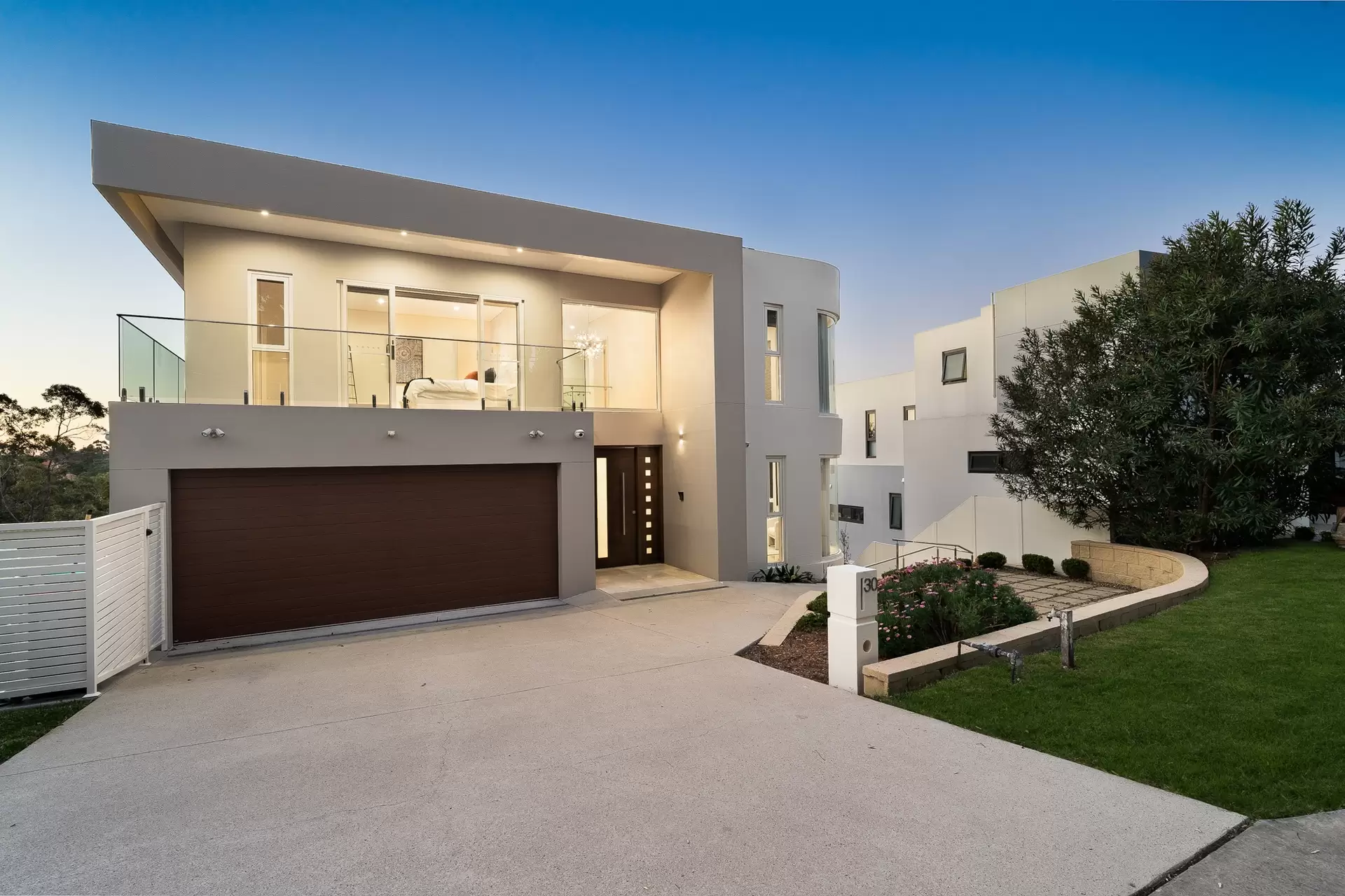 30 Sproule Road, Illawong Sold by Richard Matthews Real Estate - image 3