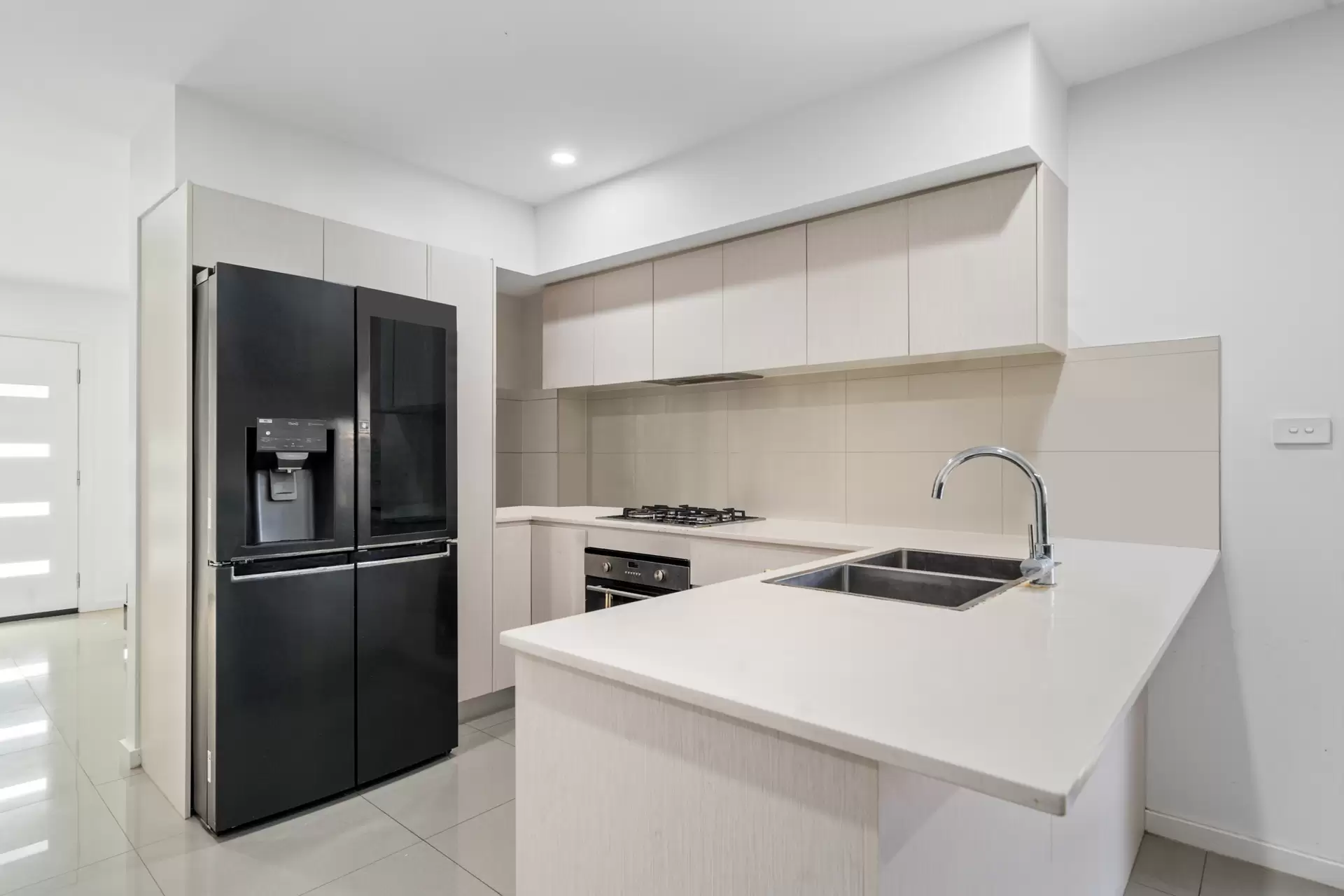 5/191 Newbridge Road, Chipping Norton Sold by Richard Matthews Real Estate - image 4