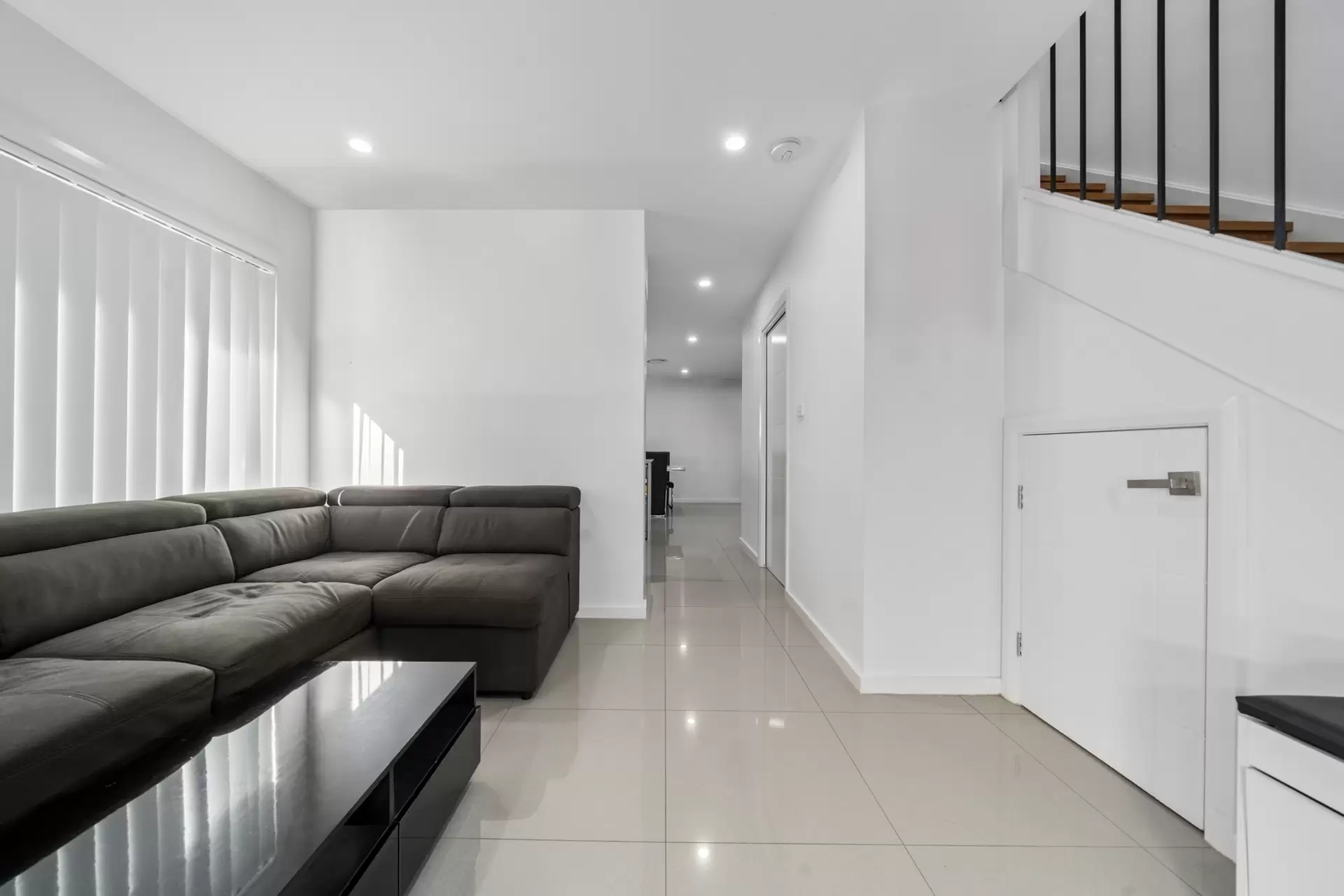 5/191 Newbridge Road, Chipping Norton Sold by Richard Matthews Real Estate - image 2