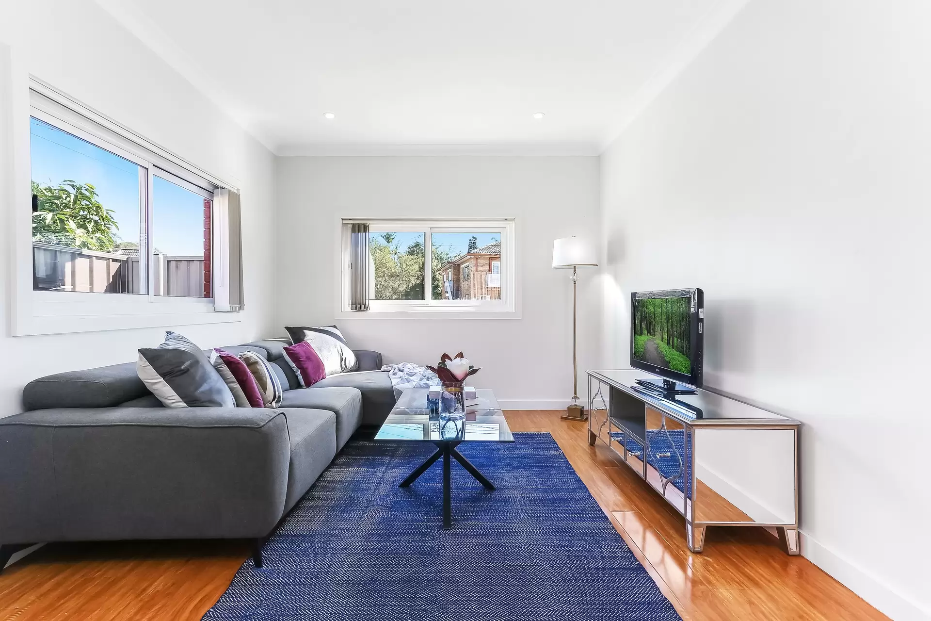 6A Dell Place, Georges Hall Leased by Richard Matthews Real Estate - image 1