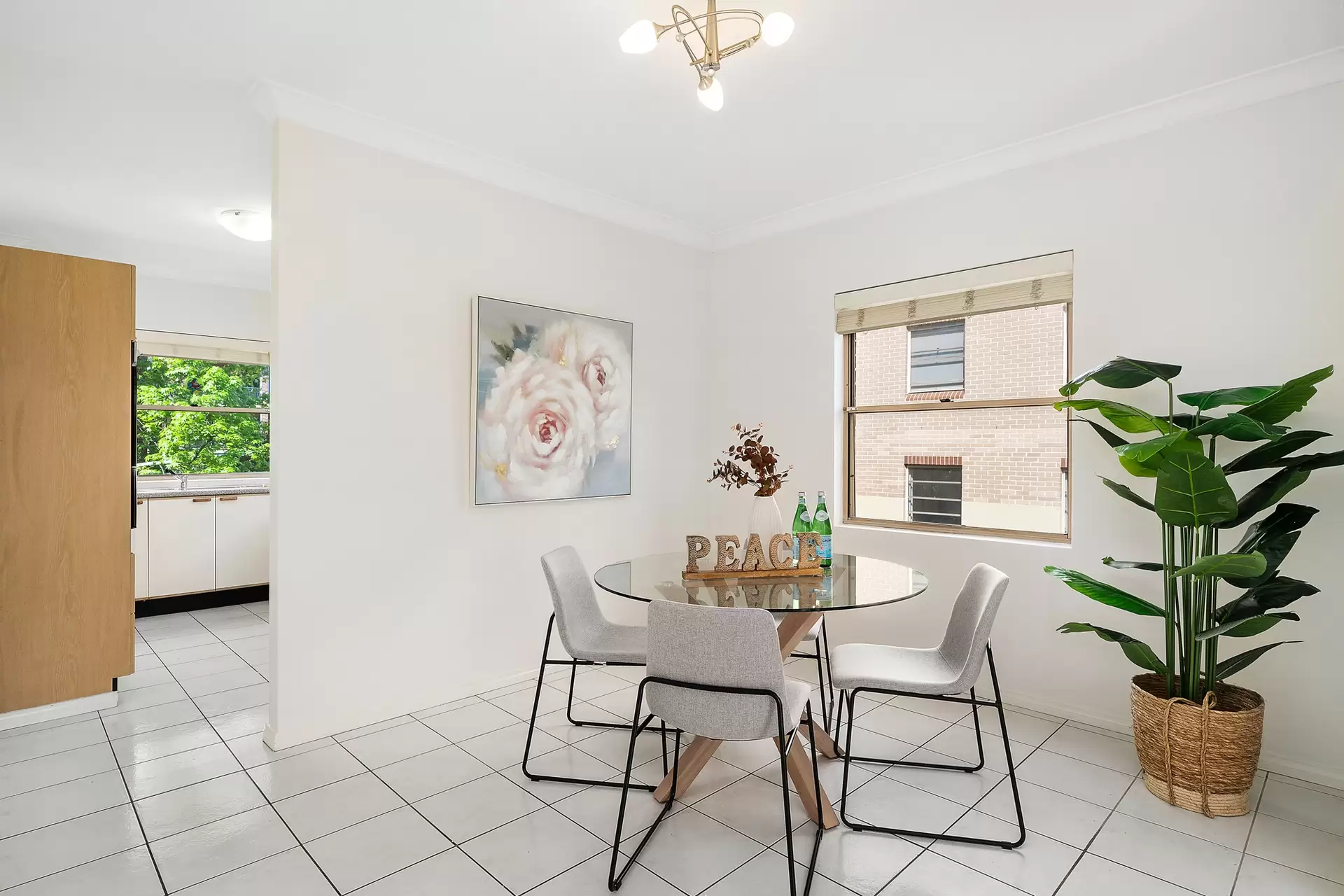 10/247E Burwood Road, Concord Sold by Richard Matthews Real Estate - image 3