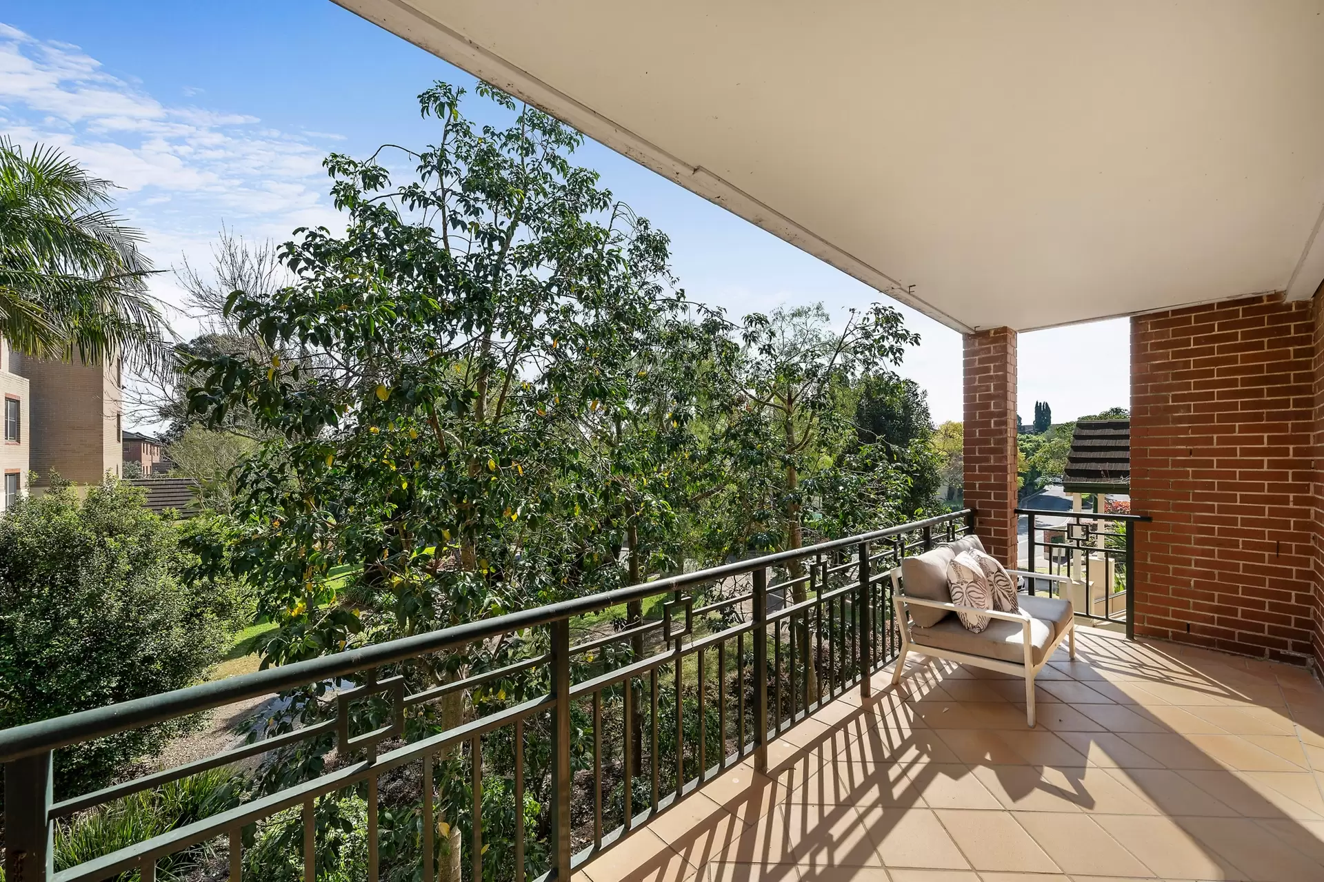 10/247E Burwood Road, Concord Sold by Richard Matthews Real Estate - image 4