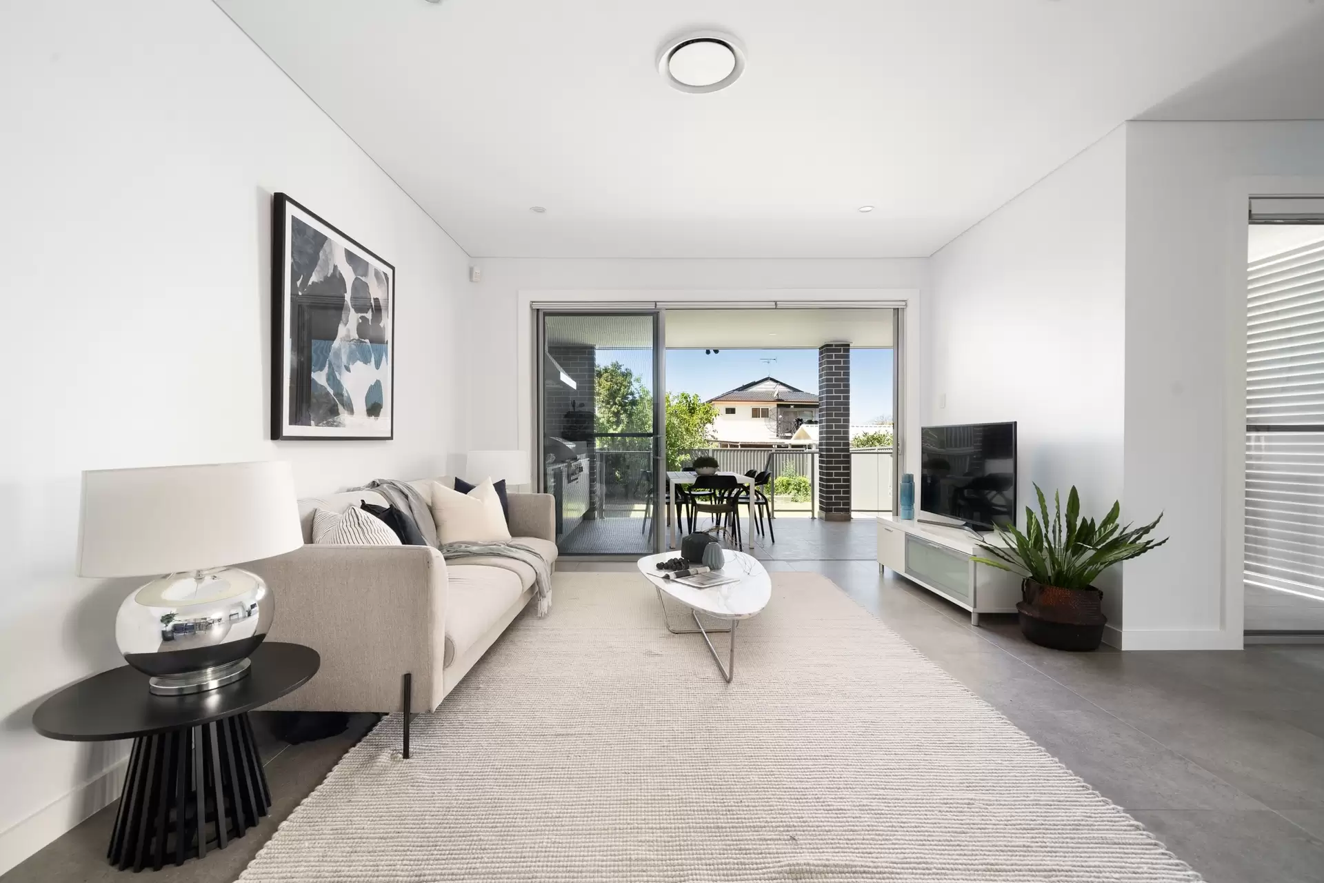 11 Gail Place, Bankstown Sold by Richard Matthews Real Estate - image 4