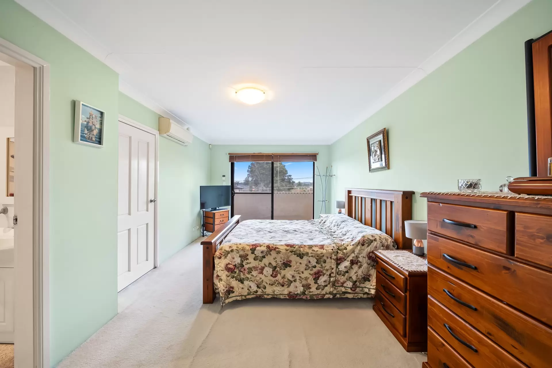 72 Bruce Avenue, Belfield Sold by Richard Matthews Real Estate - image 5