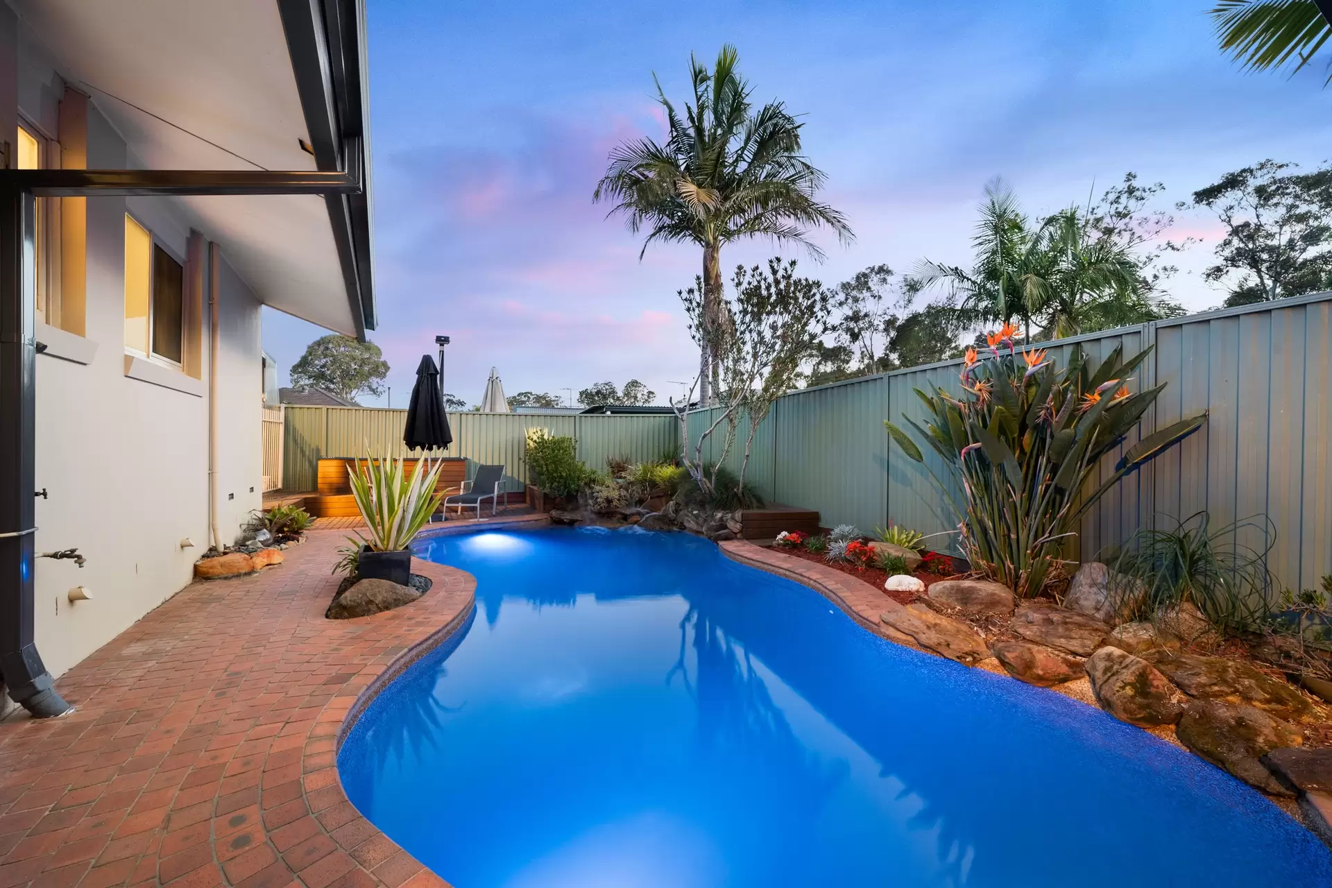 71 Hazel Street, Georges Hall Sold by Richard Matthews Real Estate - image 2