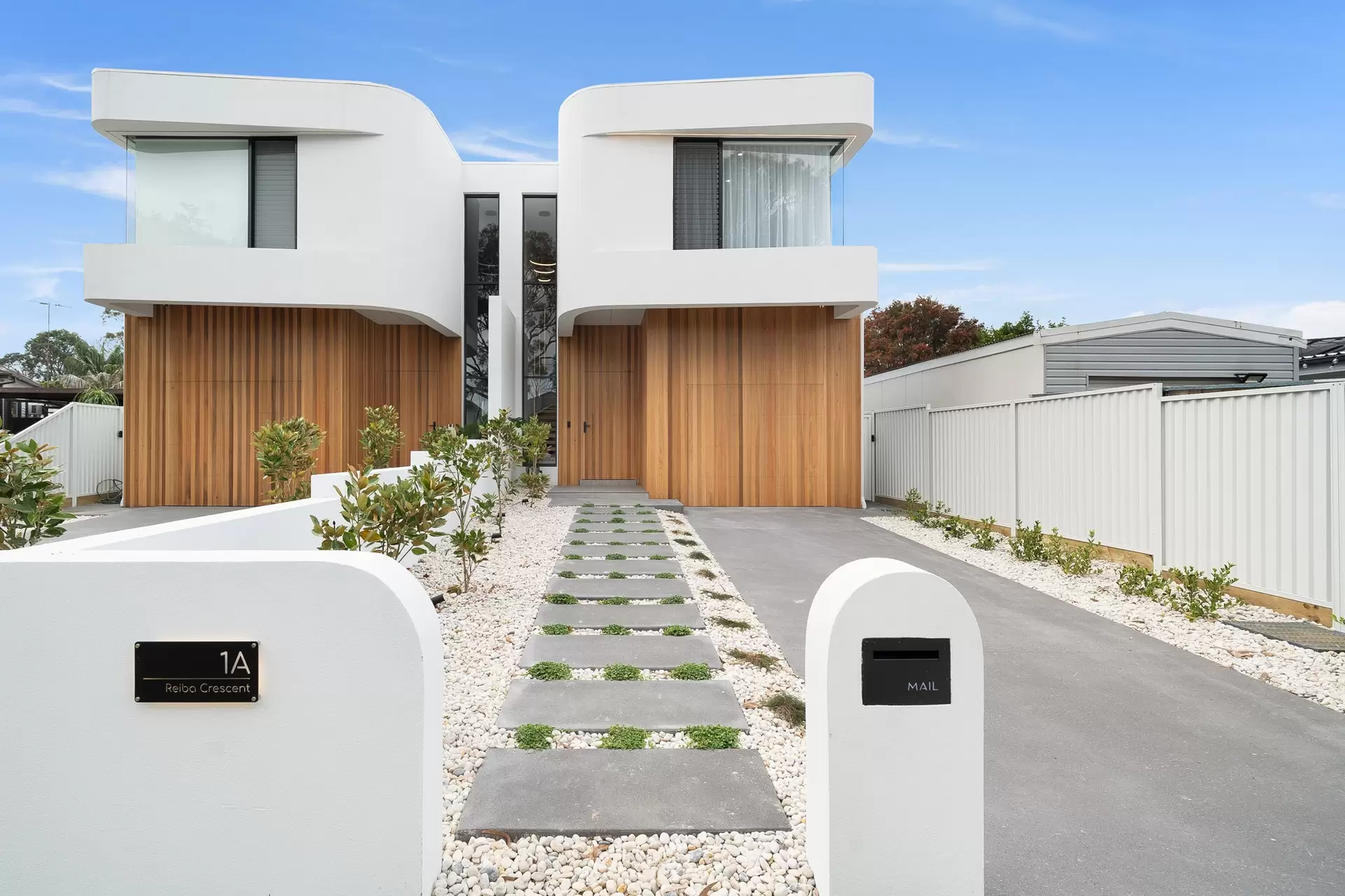 1a Reiba Crescent, Revesby Sold by Richard Matthews Real Estate - image 1