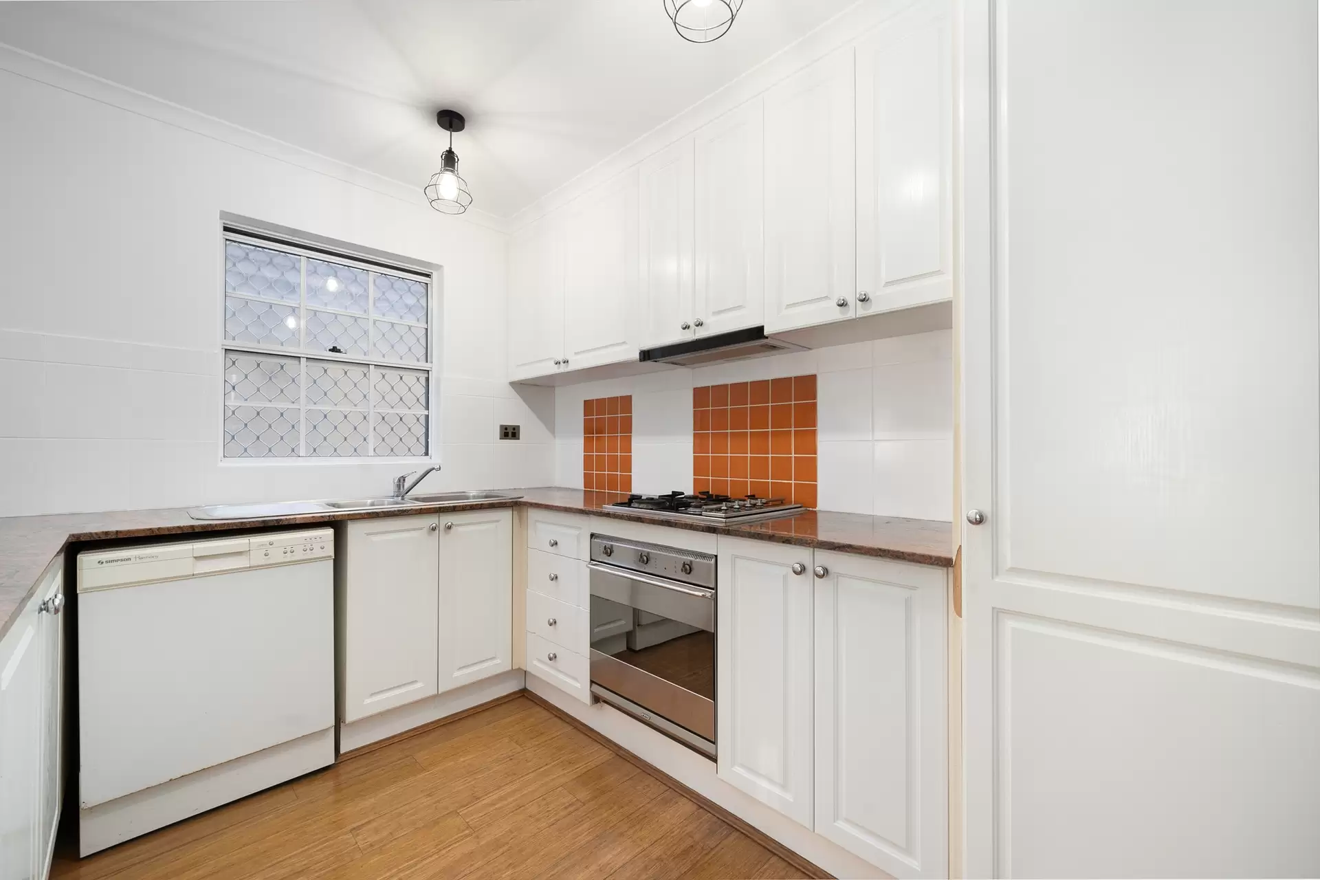 11/150 Dean Street, Strathfield South Sold by Richard Matthews Real Estate - image 3