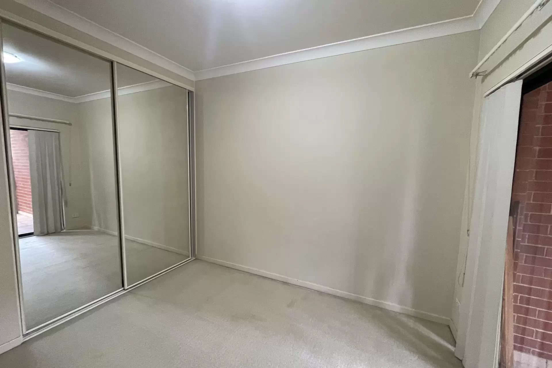 8/23a George Street, North Strathfield Leased by Richard Matthews Real Estate - image 6