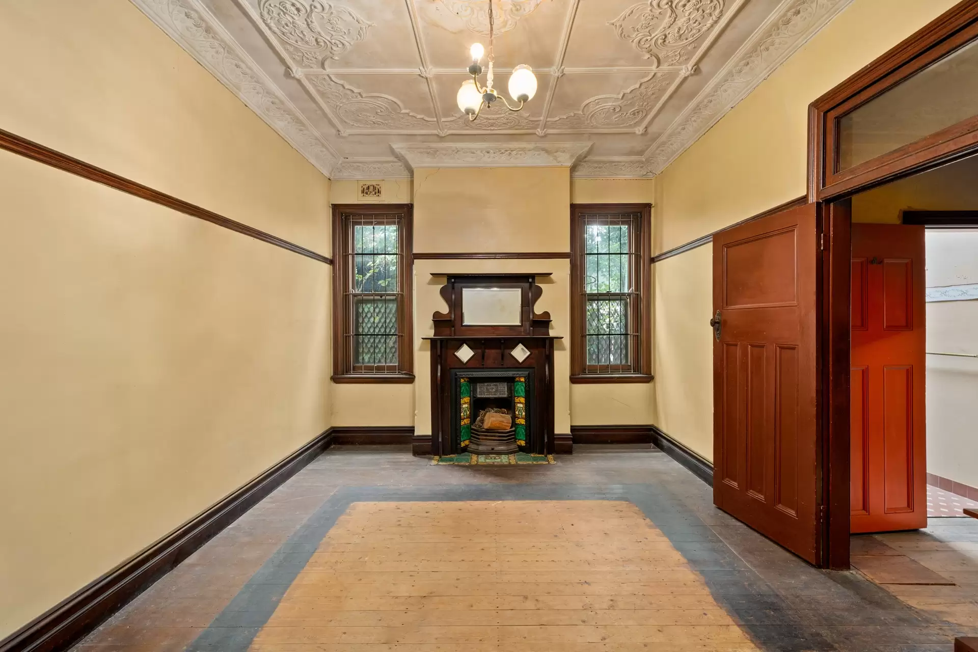 32 Arthur Street, Ashfield Sold by Richard Matthews Real Estate - image 5