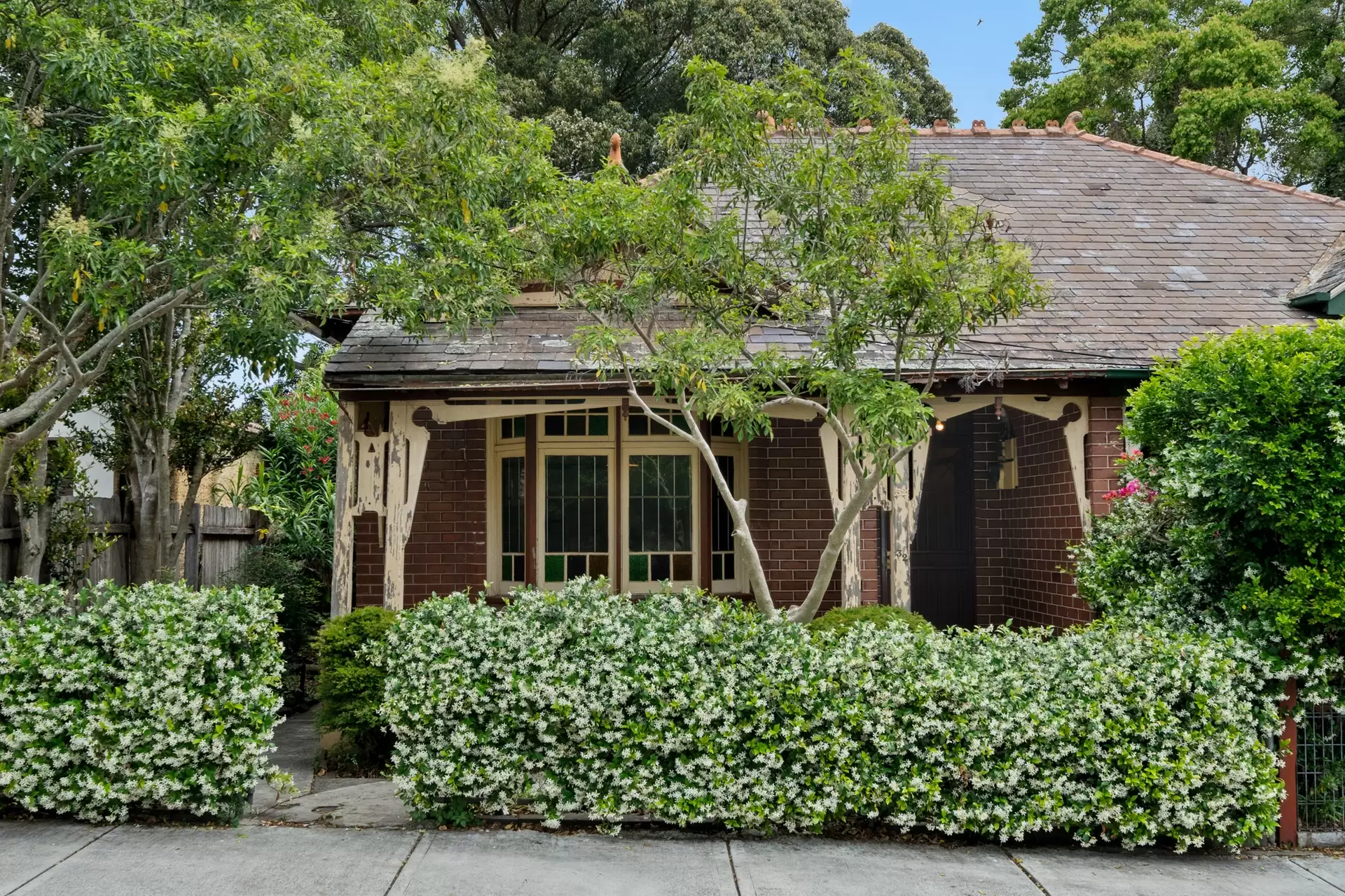 32 Arthur Street, Ashfield Sold by Richard Matthews Real Estate - image 1