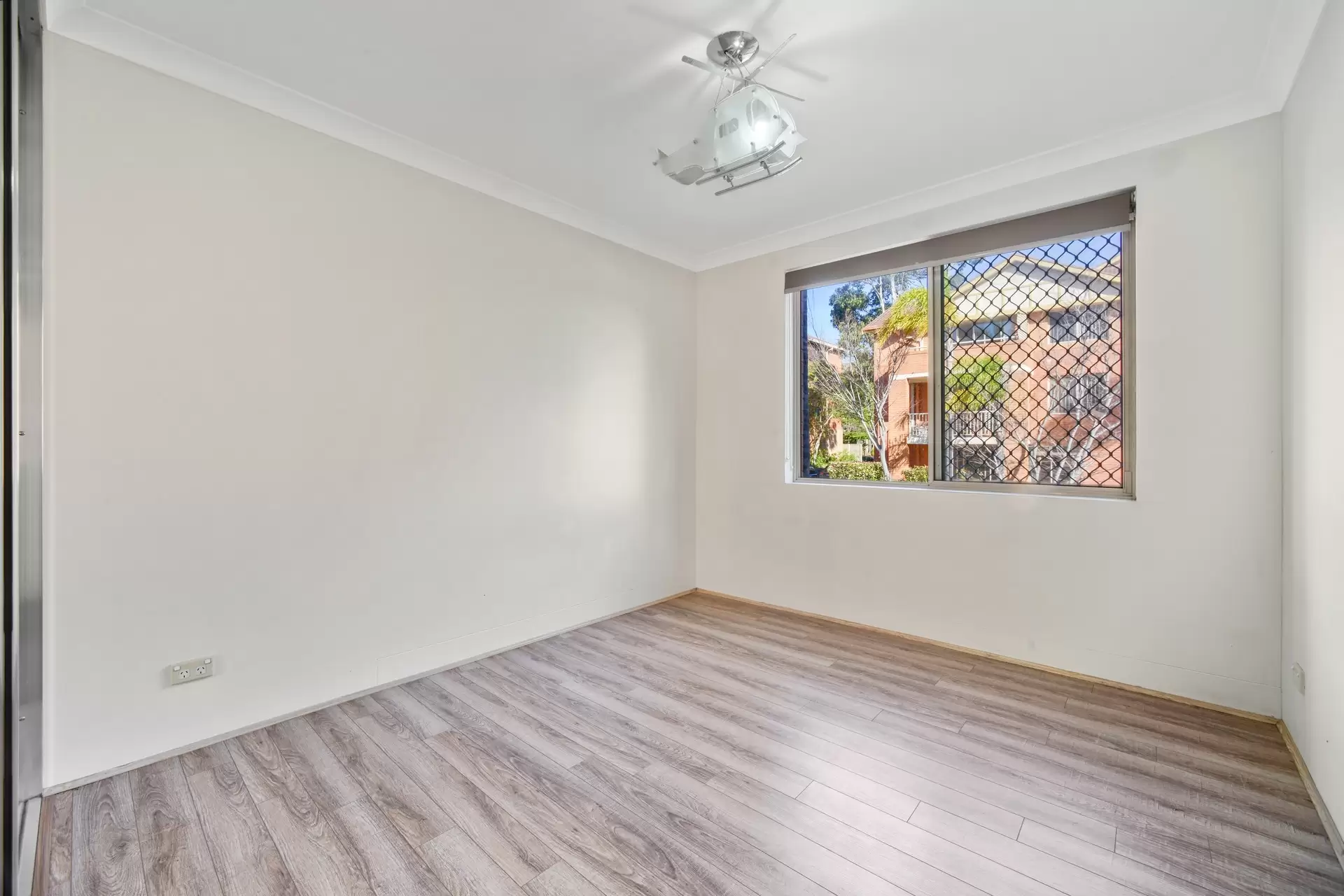 5D/19-21 George Street, North Strathfield Leased by Richard Matthews Real Estate - image 6