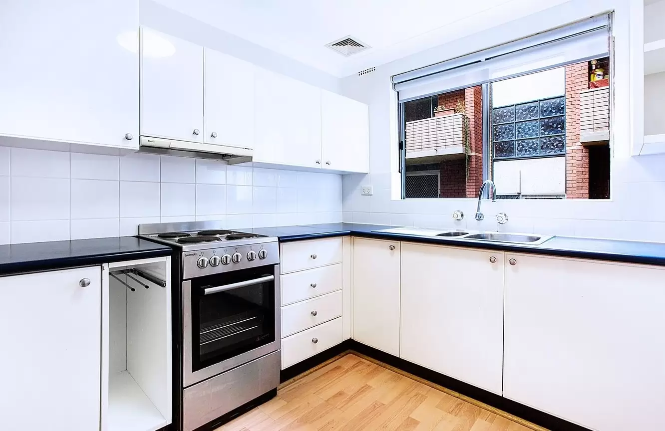 8/17 Loftus Street, Ashfield Leased by Richard Matthews Real Estate - image 2