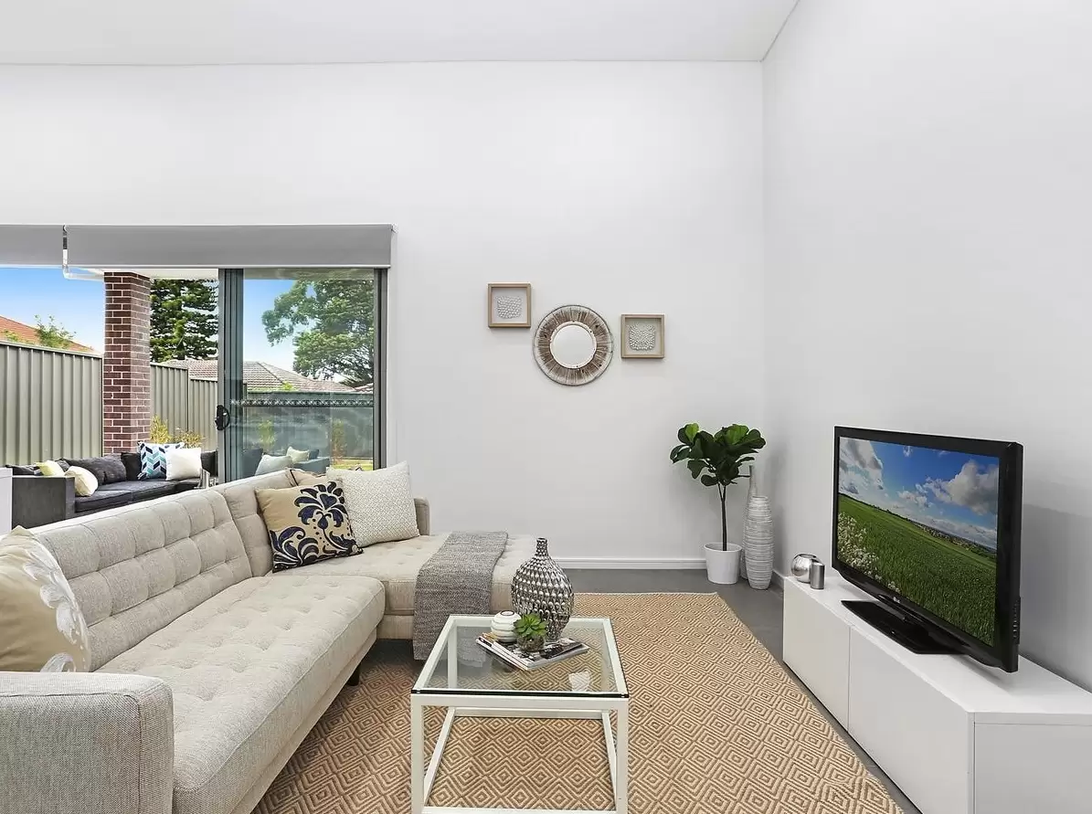 19A Sturt Avenue, Georges Hall Sold by Richard Matthews Real Estate - image 2