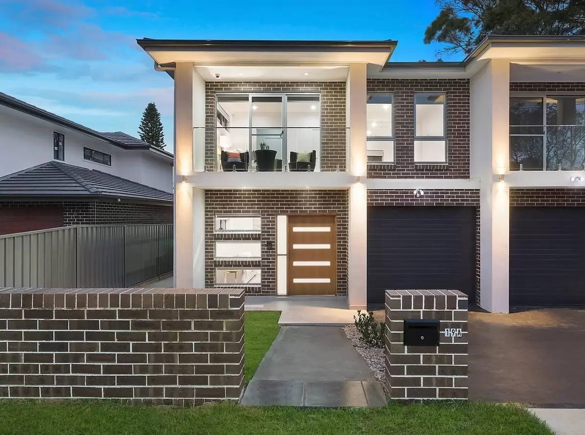 19A Sturt Avenue, Georges Hall Sold by Richard Matthews Real Estate - image 1