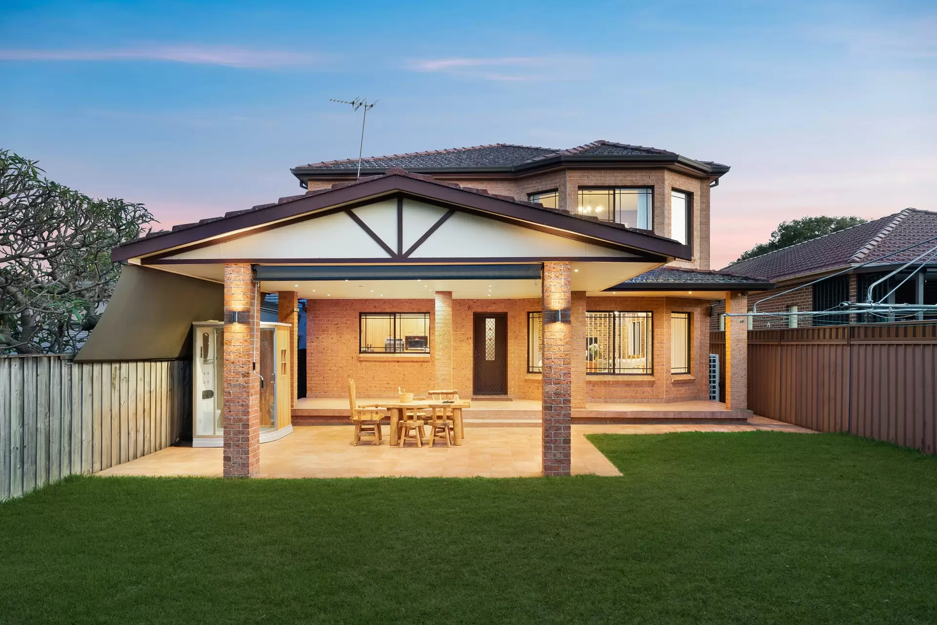 35  Clarence Street, Belfield Sold by Richard Matthews Real Estate - image 2