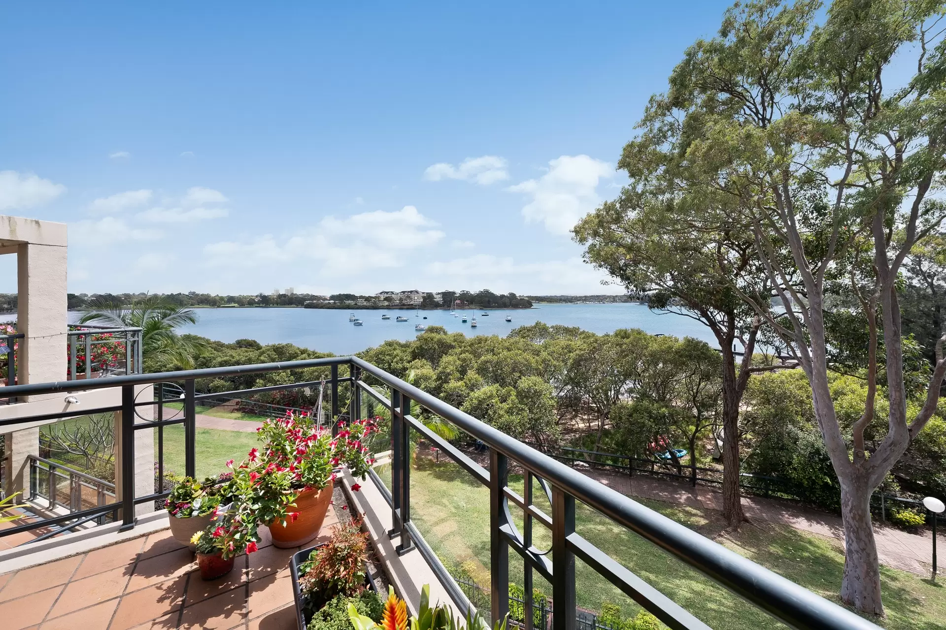 17/164E Burwood Road, Concord Sold by Richard Matthews Real Estate - image 2