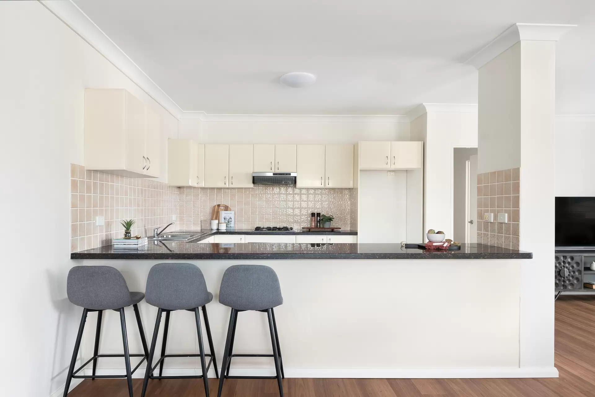 8/2 Cobden Street, Enfield Sold by Richard Matthews Real Estate - image 4