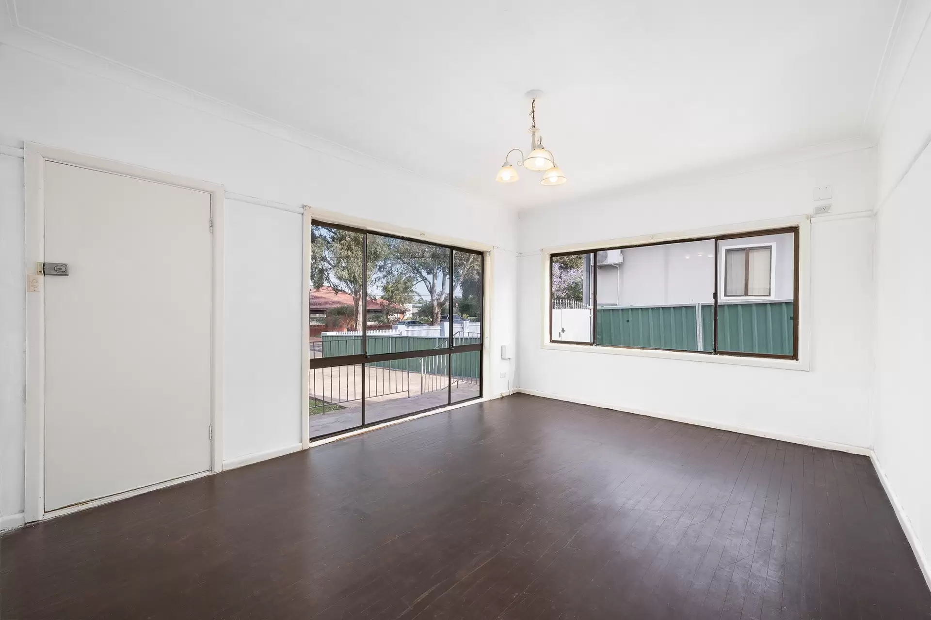 6 Dina Beth Avenue, Blacktown Sold by Richard Matthews Real Estate - image 4