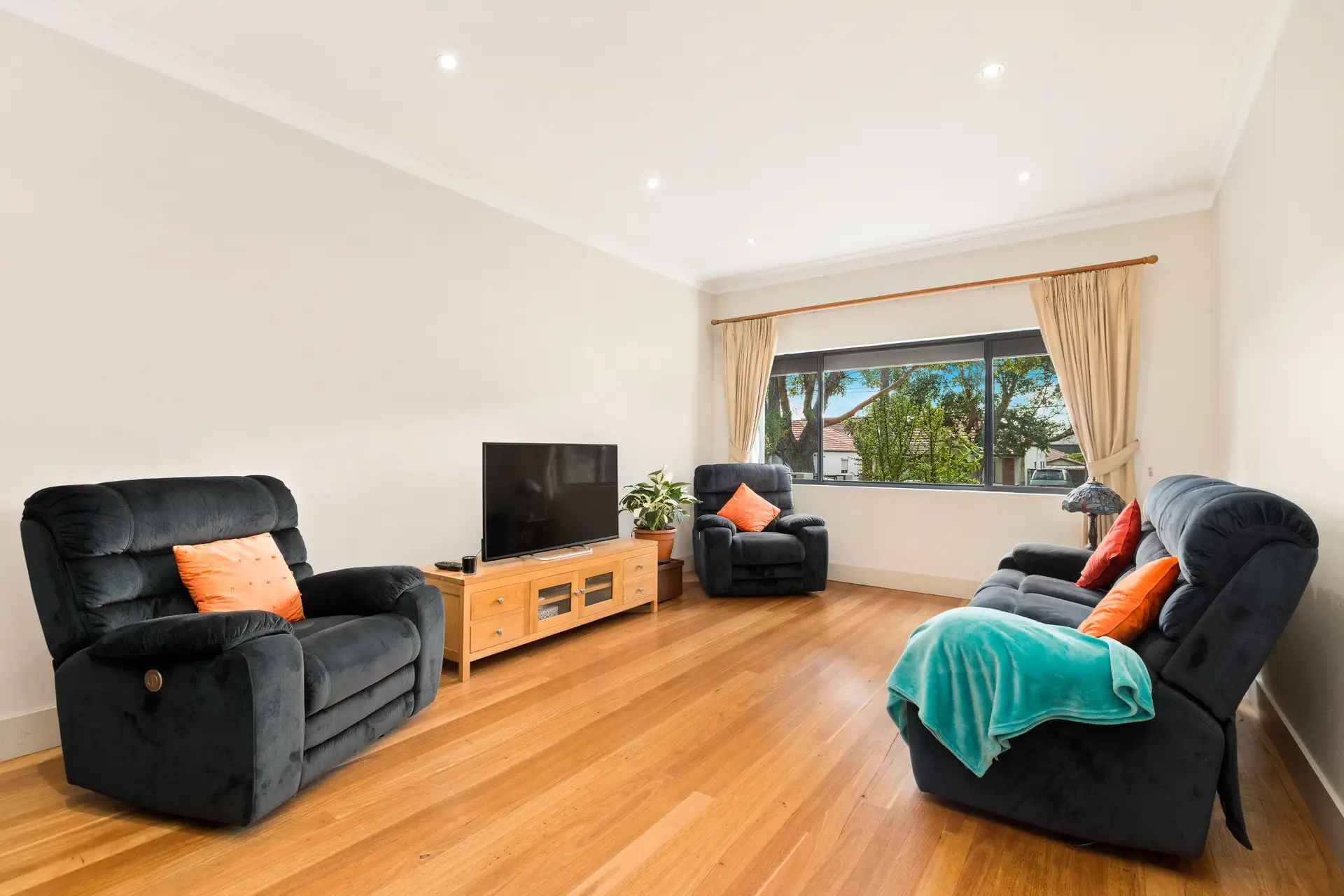 116 Burwood Road, Belfield Sold by Richard Matthews Real Estate - image 4
