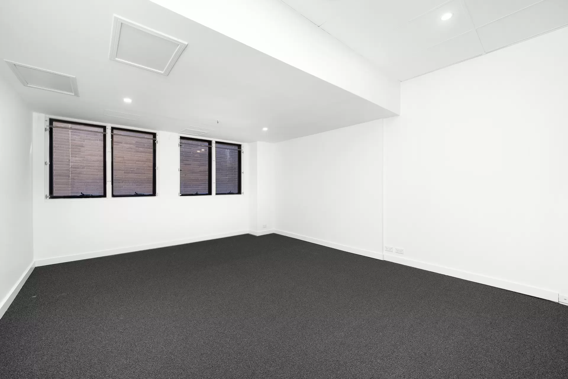 100 New South Head Road, Edgecliff Leased by Richard Matthews Real Estate - image 5