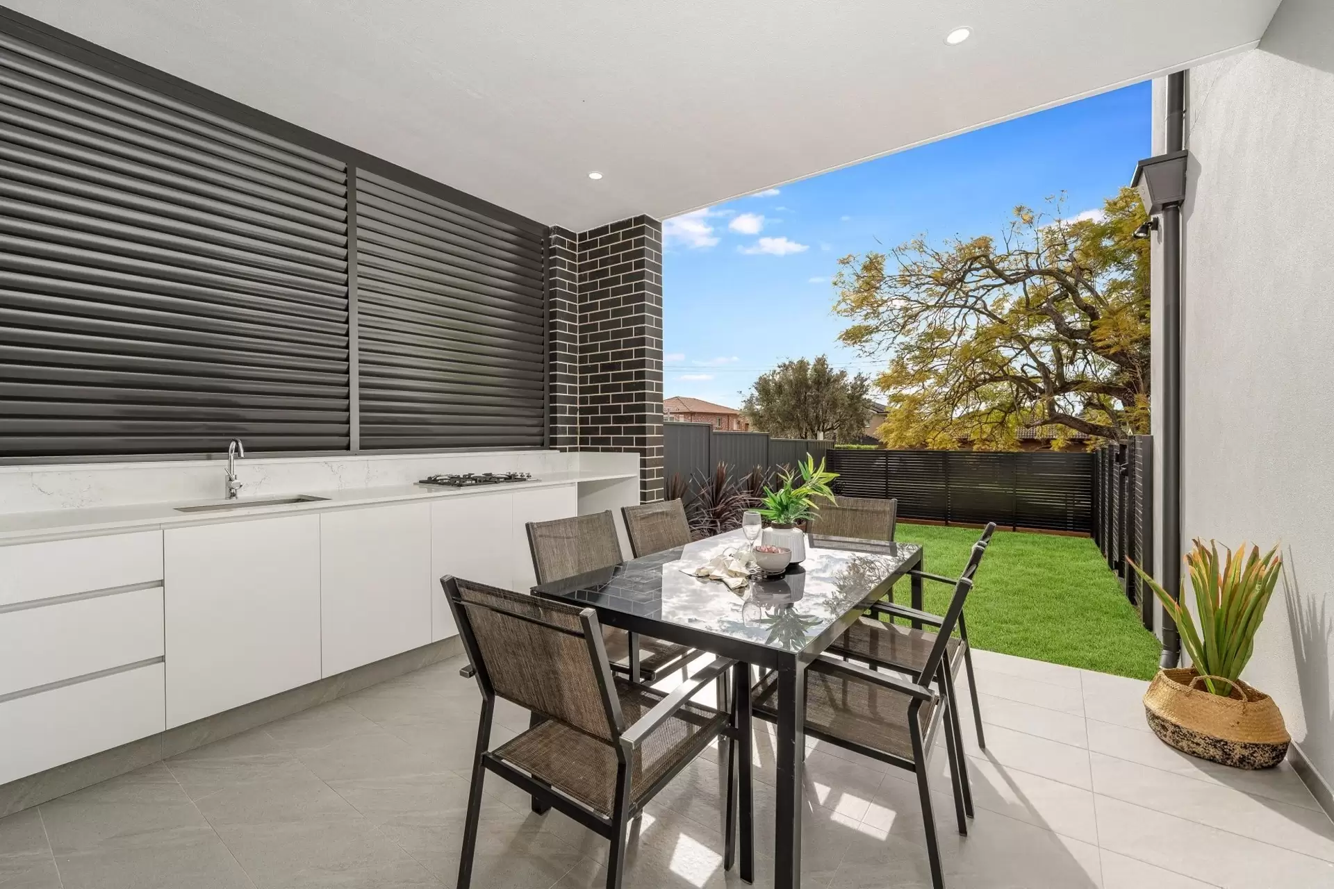 99 Remly Street, Roselands Sold by Richard Matthews Real Estate - image 10