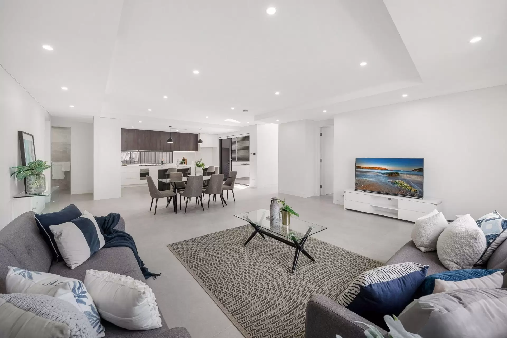 99 Remly Street, Roselands Sold by Richard Matthews Real Estate - image 3