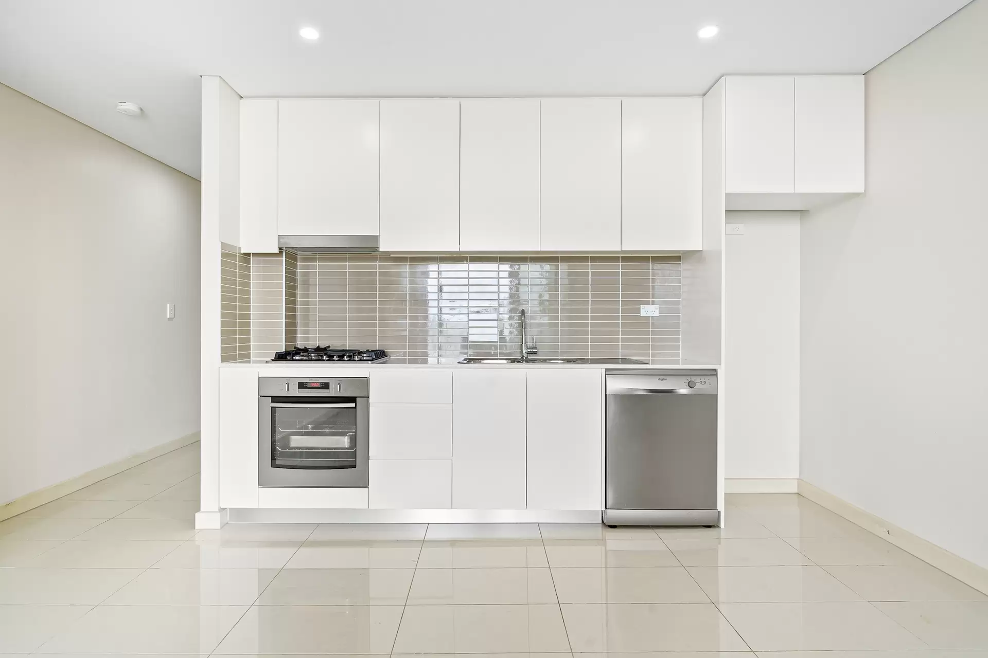 21/3a Byer Street, Enfield Sold by Richard Matthews Real Estate - image 4
