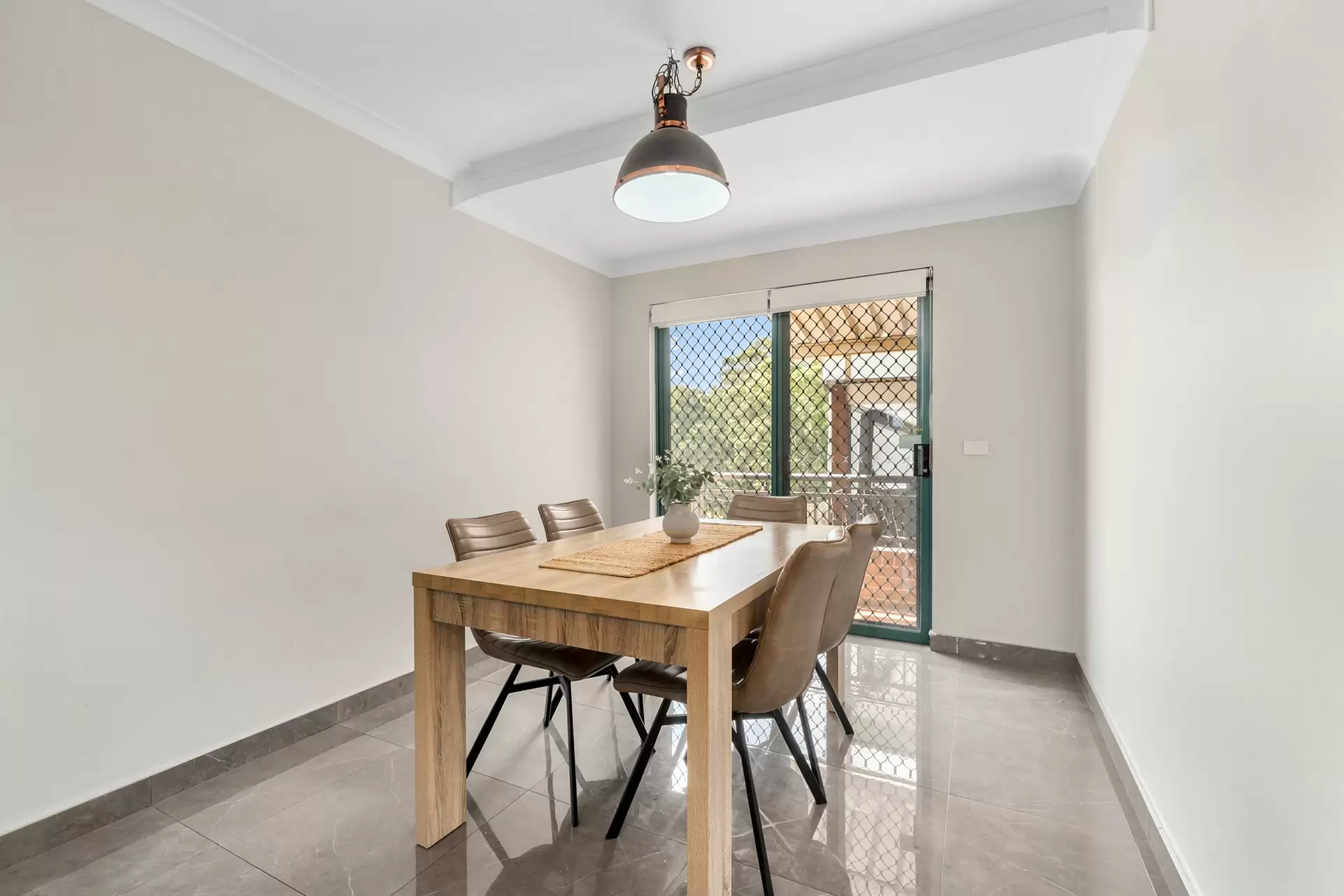 3/81 Bellevue Avenue, Georges Hall Sold by Richard Matthews Real Estate - image 4