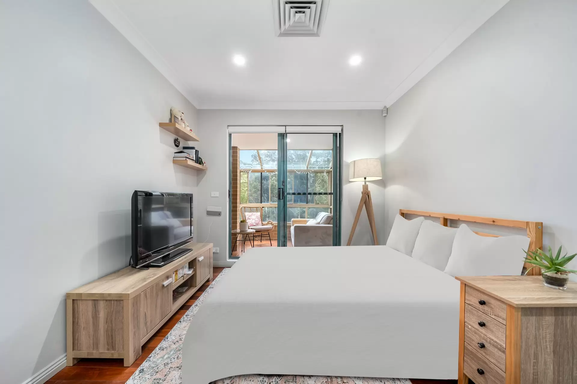3/81 Bellevue Avenue, Georges Hall Sold by Richard Matthews Real Estate - image 6