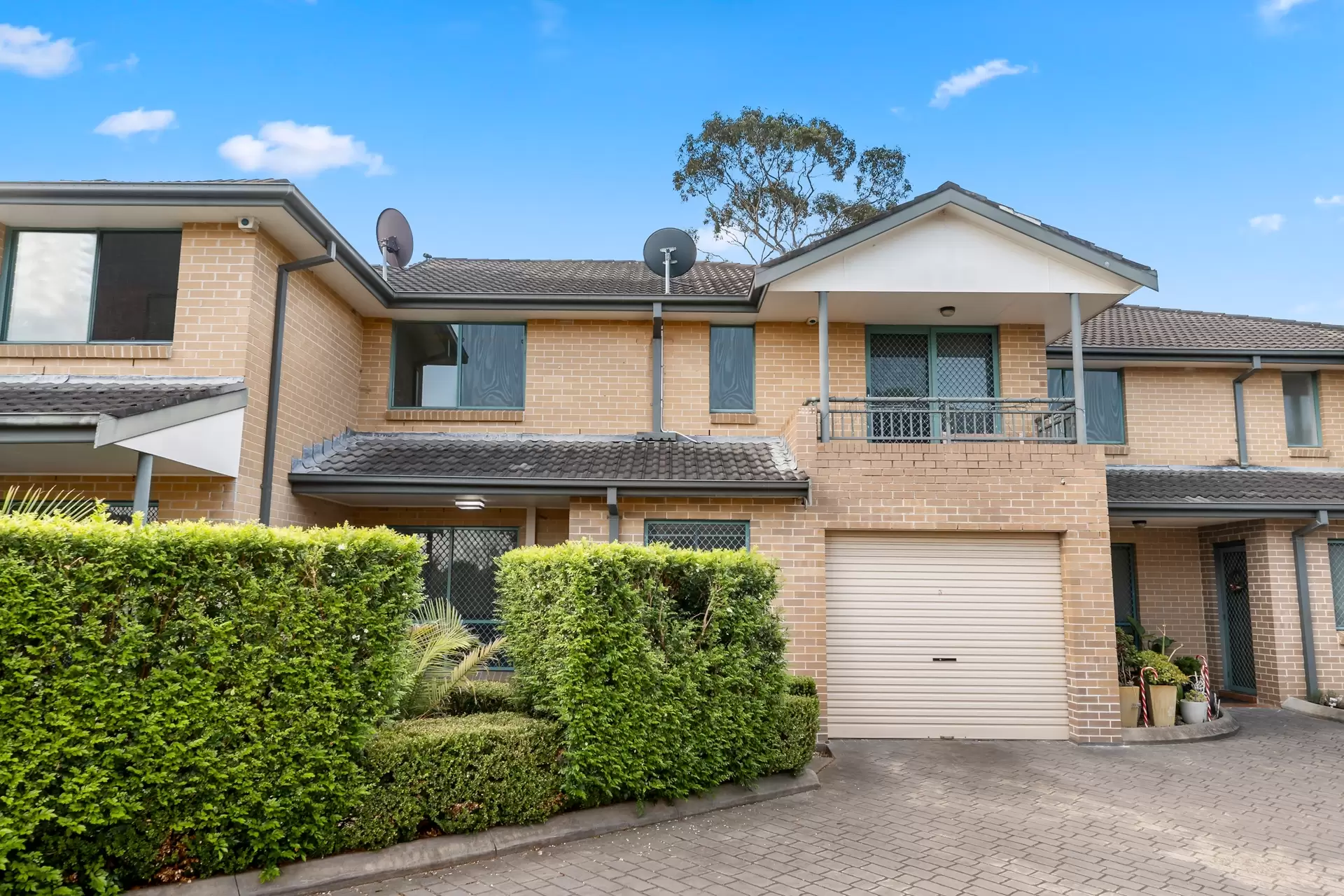 3/81 Bellevue Avenue, Georges Hall Sold by Richard Matthews Real Estate - image 1